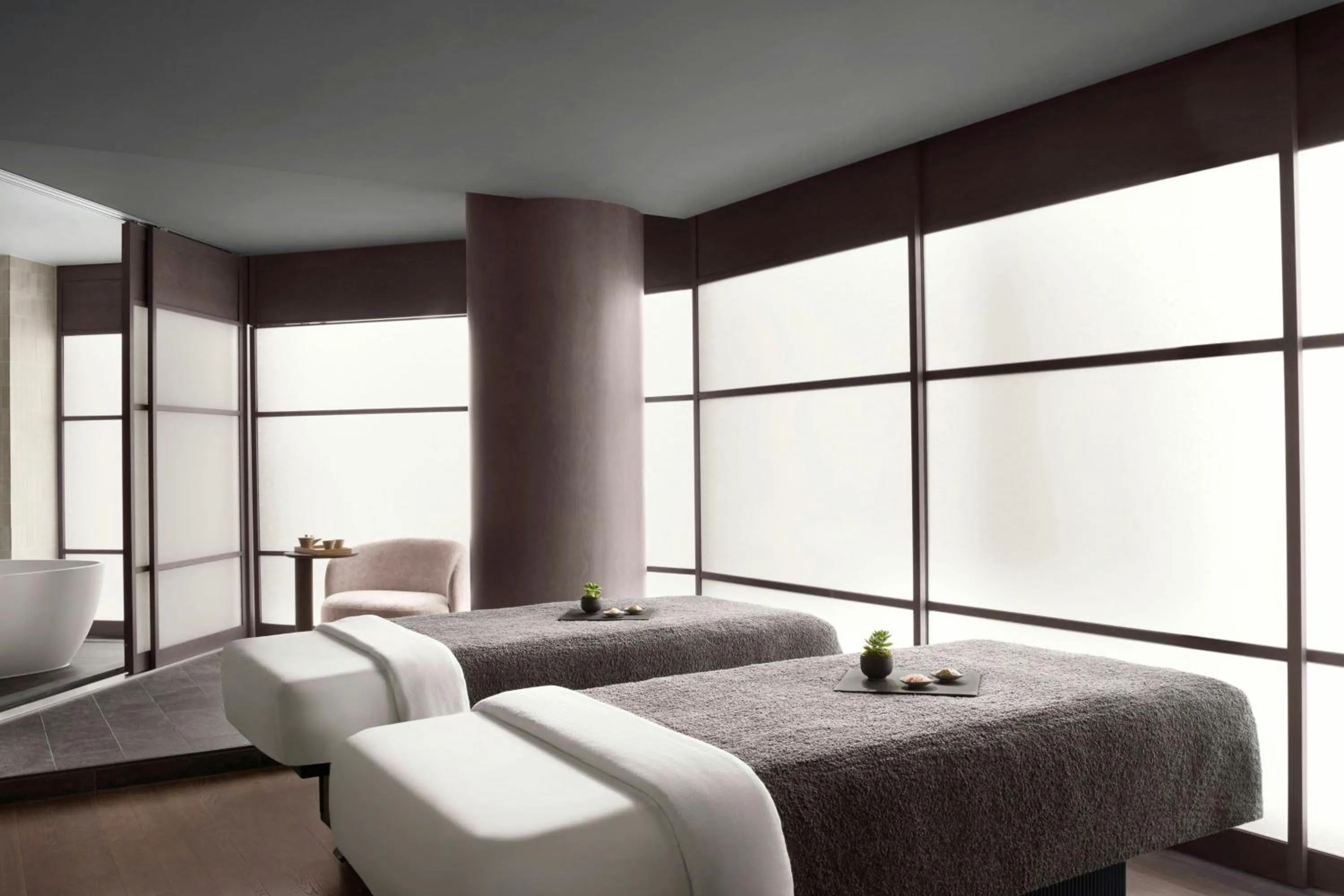 Spa and wellness centre/facilities, Bed in JW Marriott Hotel Tokyo