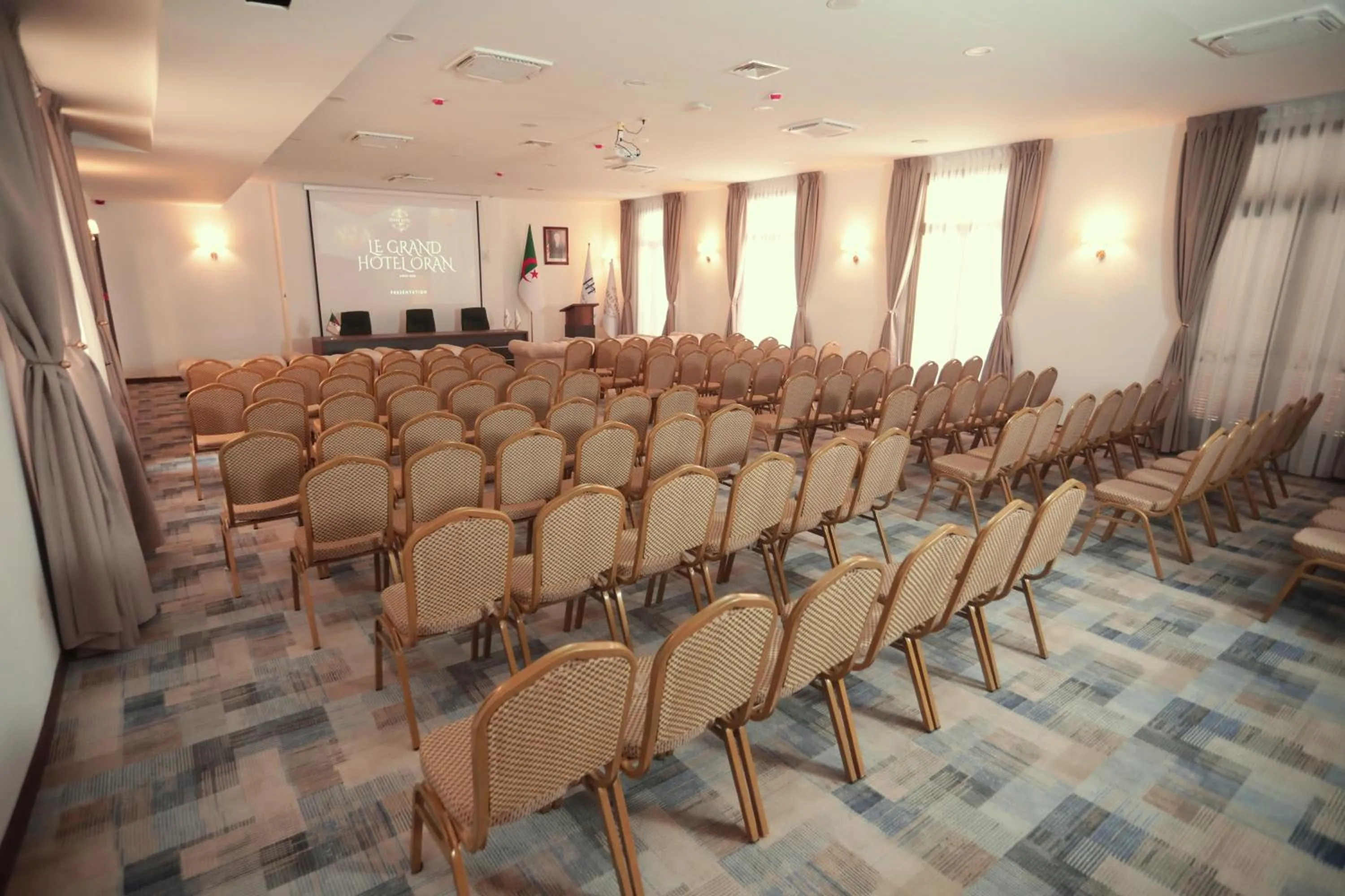 Grand Hotel Oran