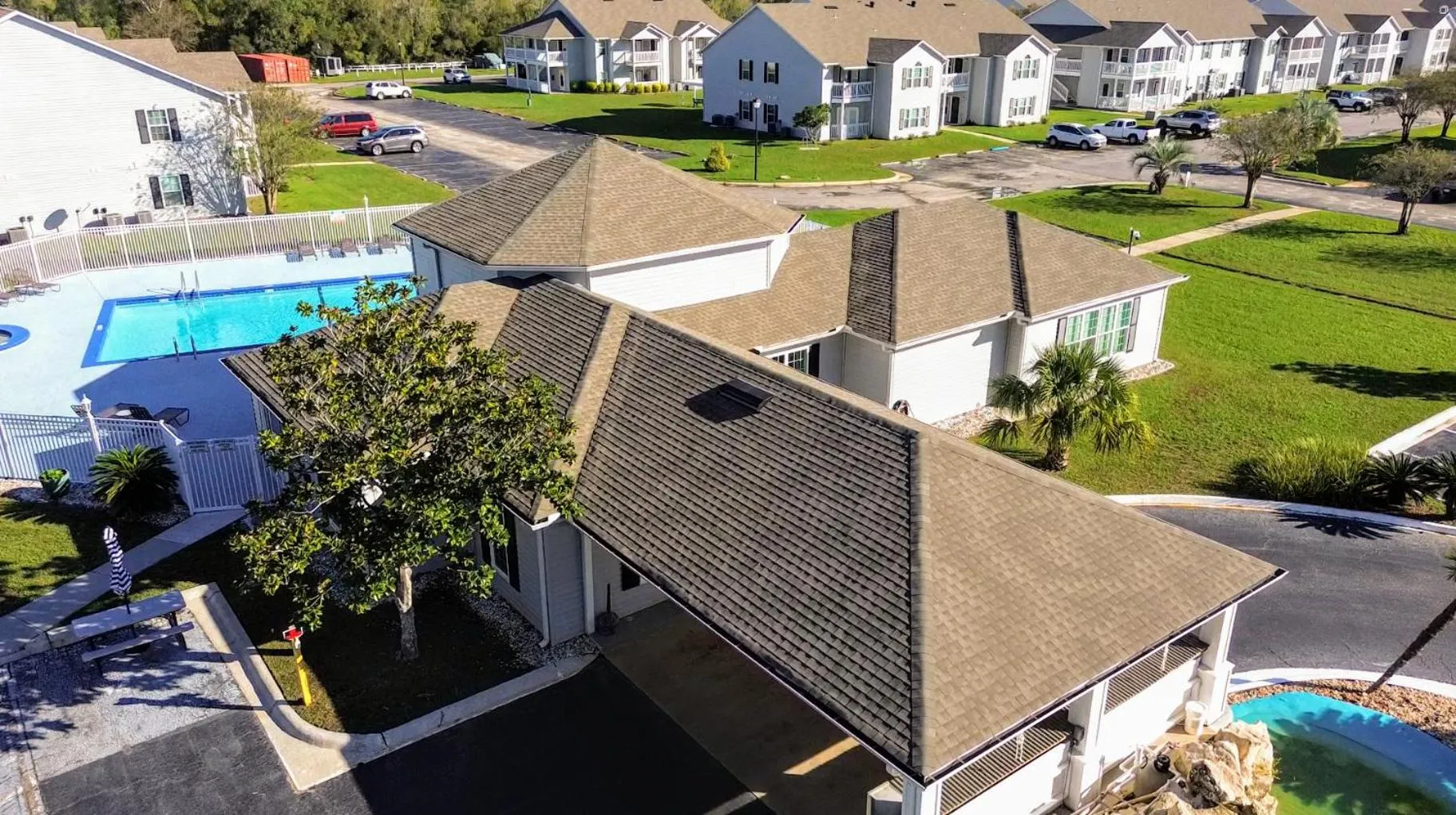 Charming 2BR Condo w/ Private Balcony in Gulf Shores, Pool, Hot Tub