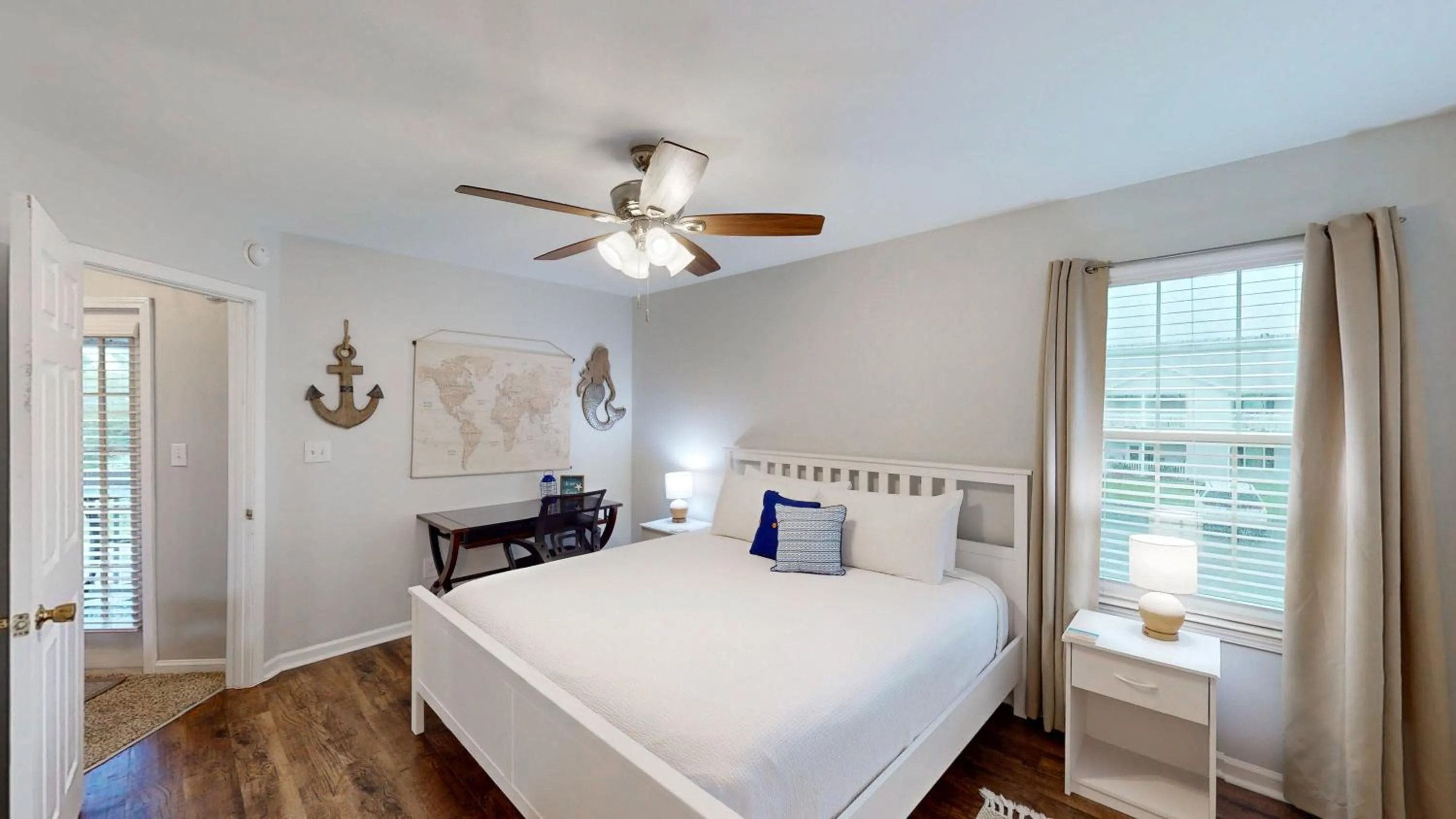 Charming 2BR Condo w/ Private Balcony in Gulf Shores, Pool, Hot Tub