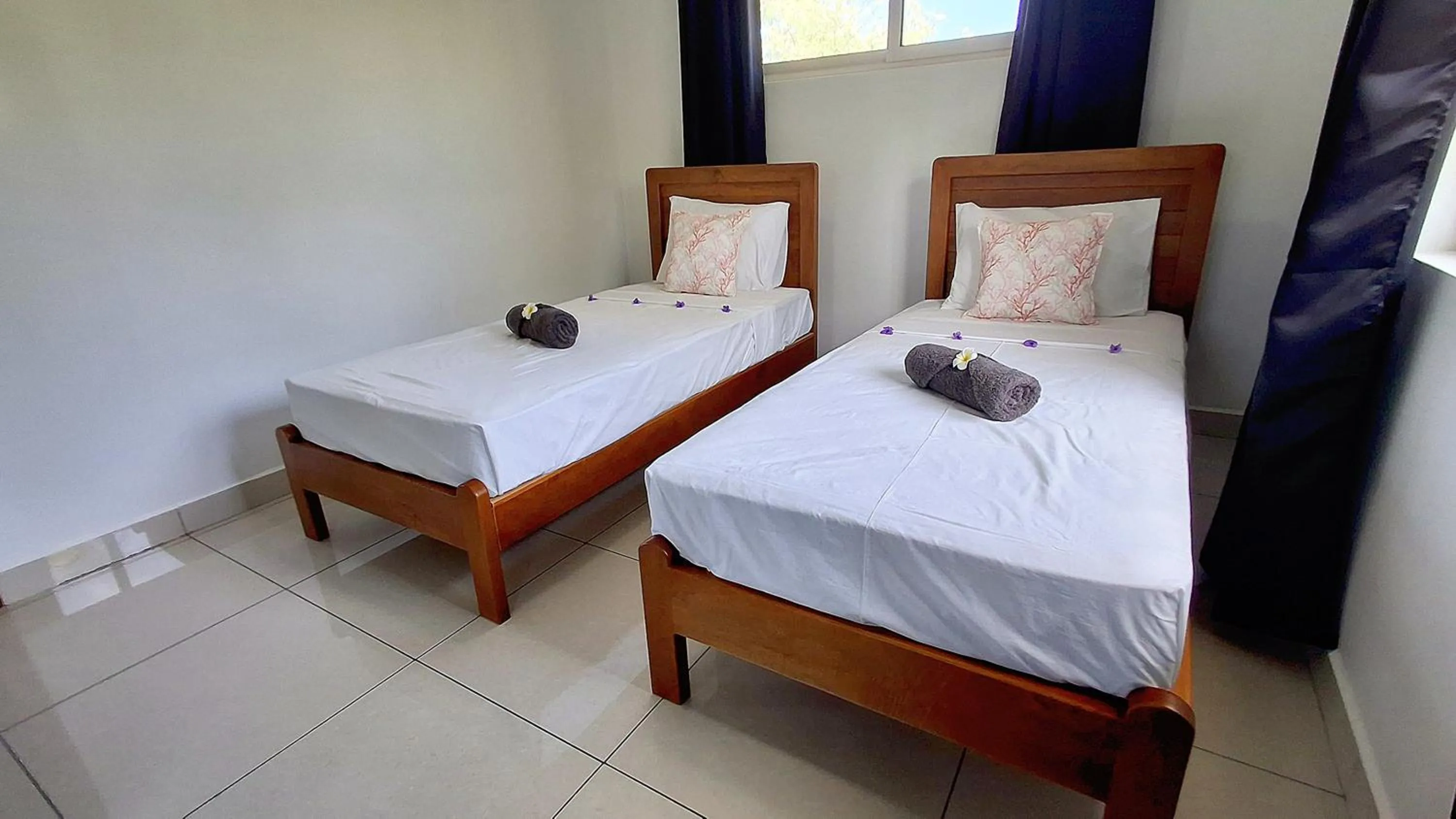 Bedroom, Bed in Trwa Koko Self-catering