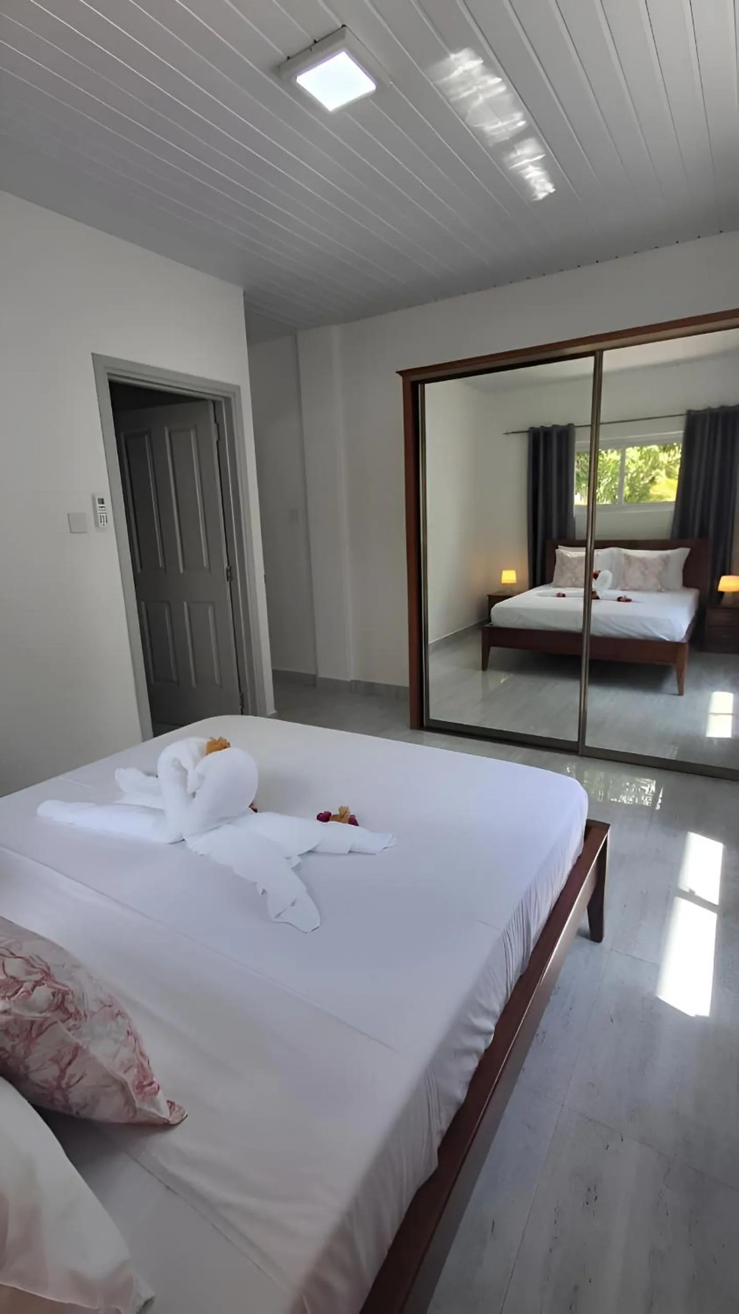 Bedroom, Bed in Trwa Koko Self-catering