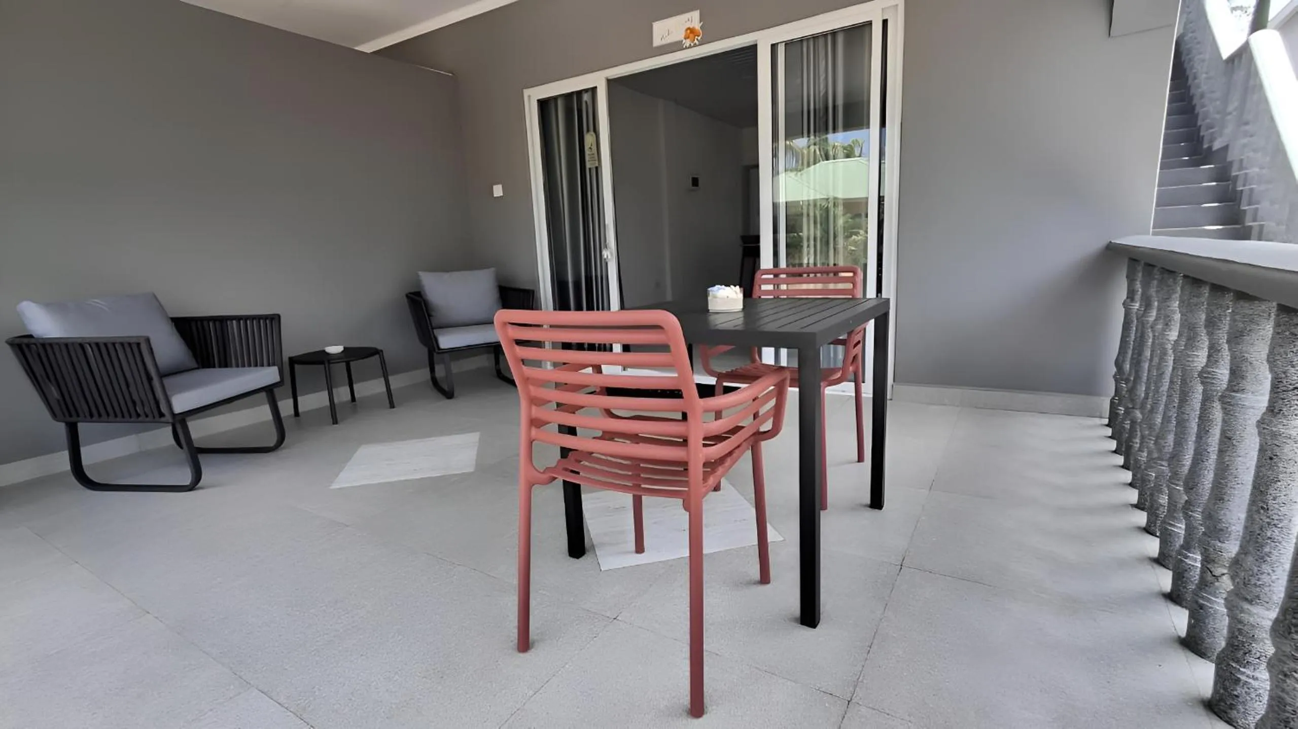 Balcony/Terrace in Trwa Koko Self-catering