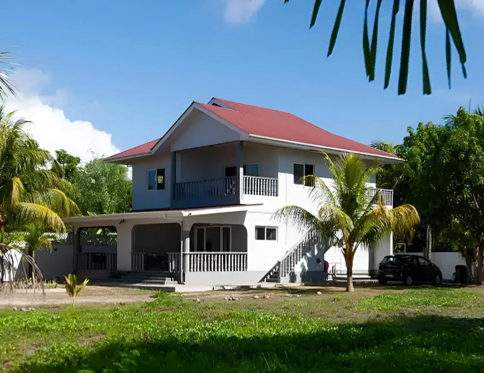 Property building in Trwa Koko Self-catering