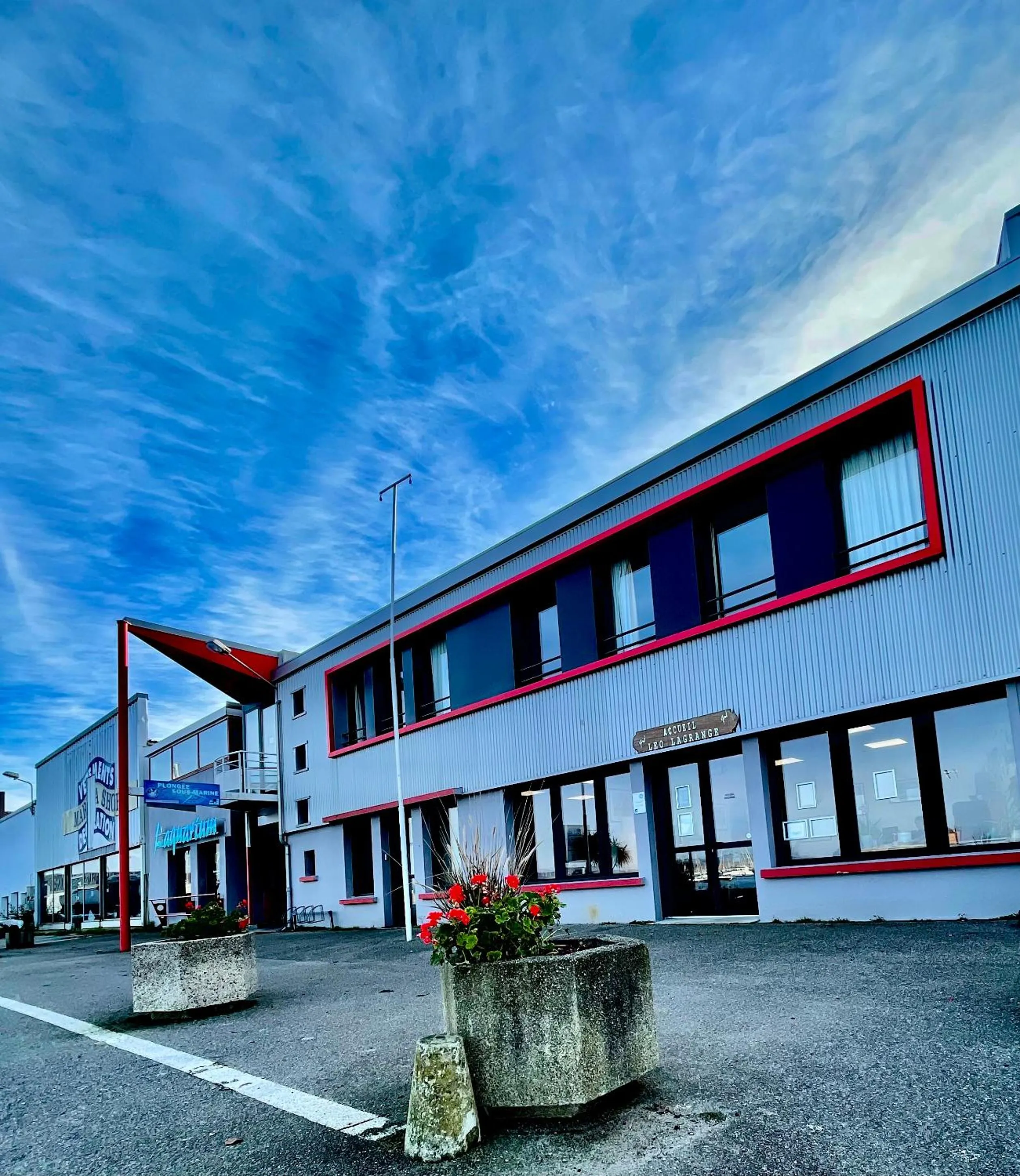 Property Building in CLLCM - Club Leo Lagrange de Camaret-sur-Mer