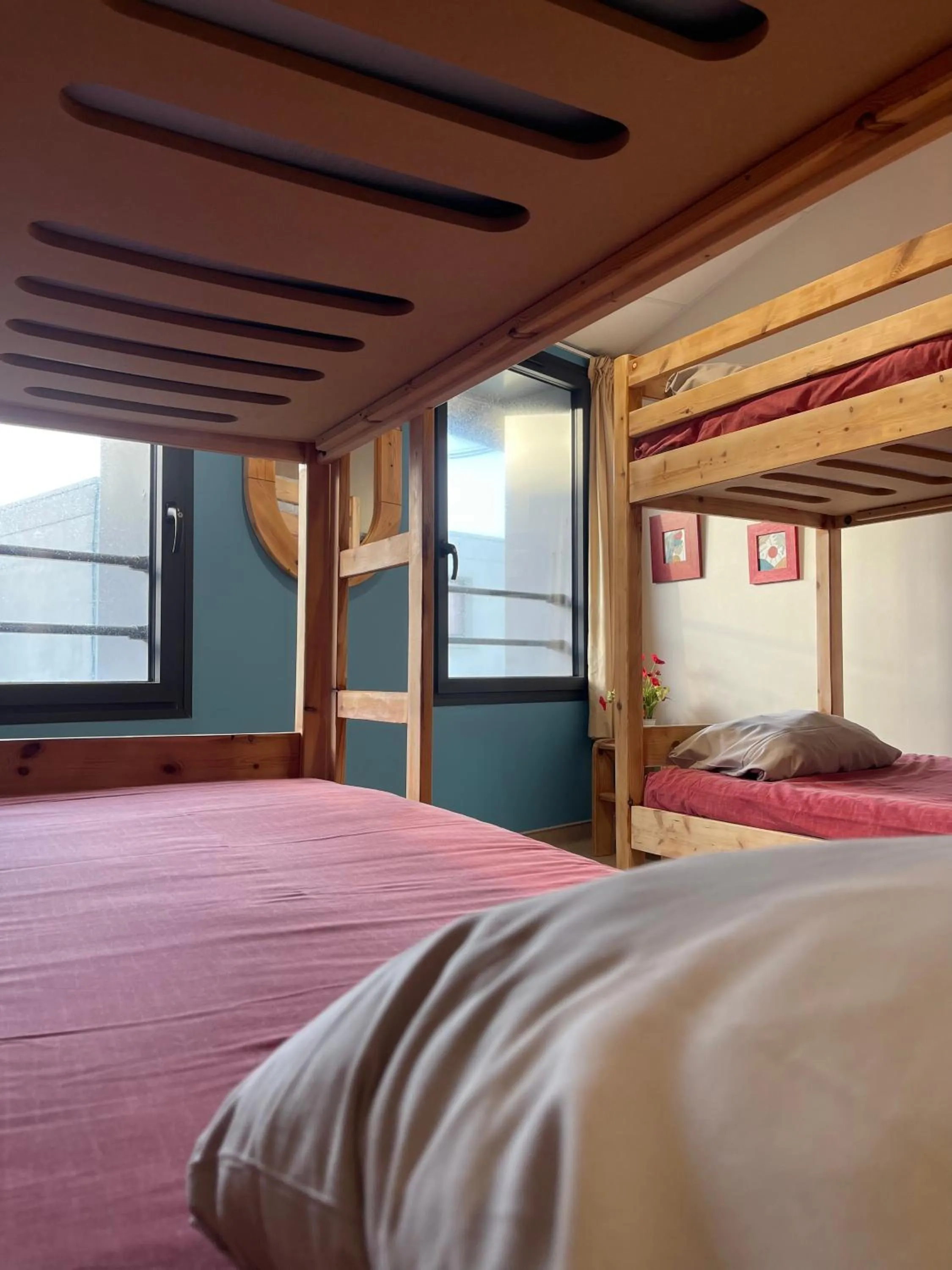 Photo of the whole room, Bunk Bed in CLLCM - Club Leo Lagrange de Camaret-sur-Mer