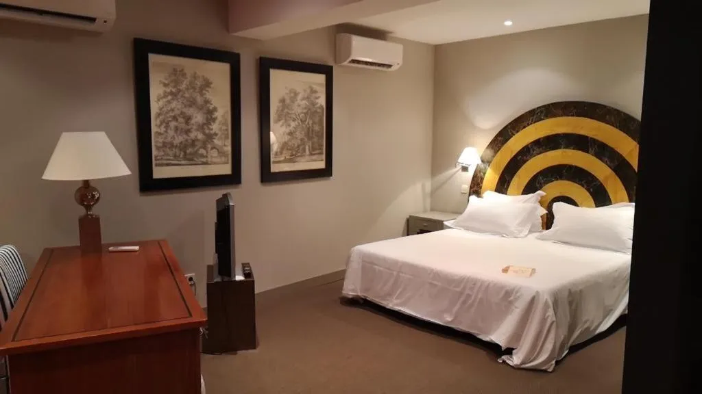 Photo of the whole room, Bed in La Posada del Rancho