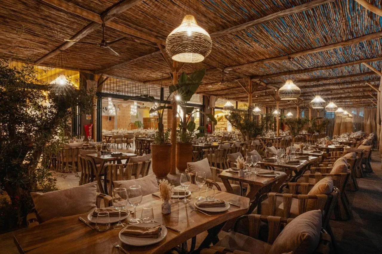 NOMMOS Beach RESORT & POOL CLUB