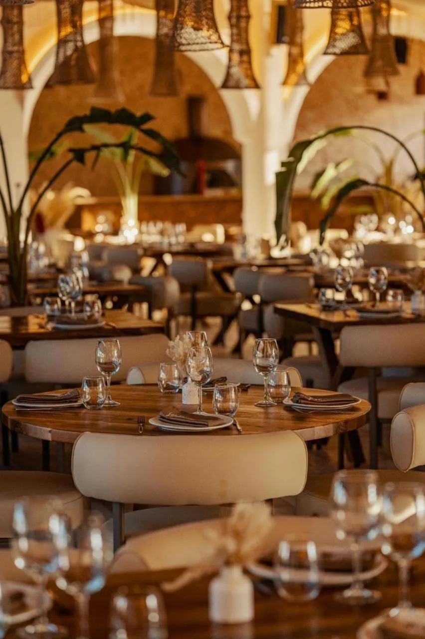 Restaurant/places to eat in NOMMOS Beach RESORT & POOL CLUB