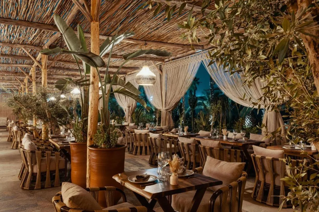 NOMMOS Beach RESORT & POOL CLUB
