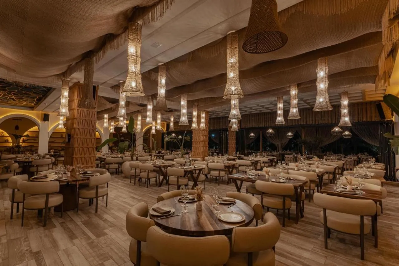 Restaurant/places to eat in NOMMOS Beach RESORT & POOL CLUB