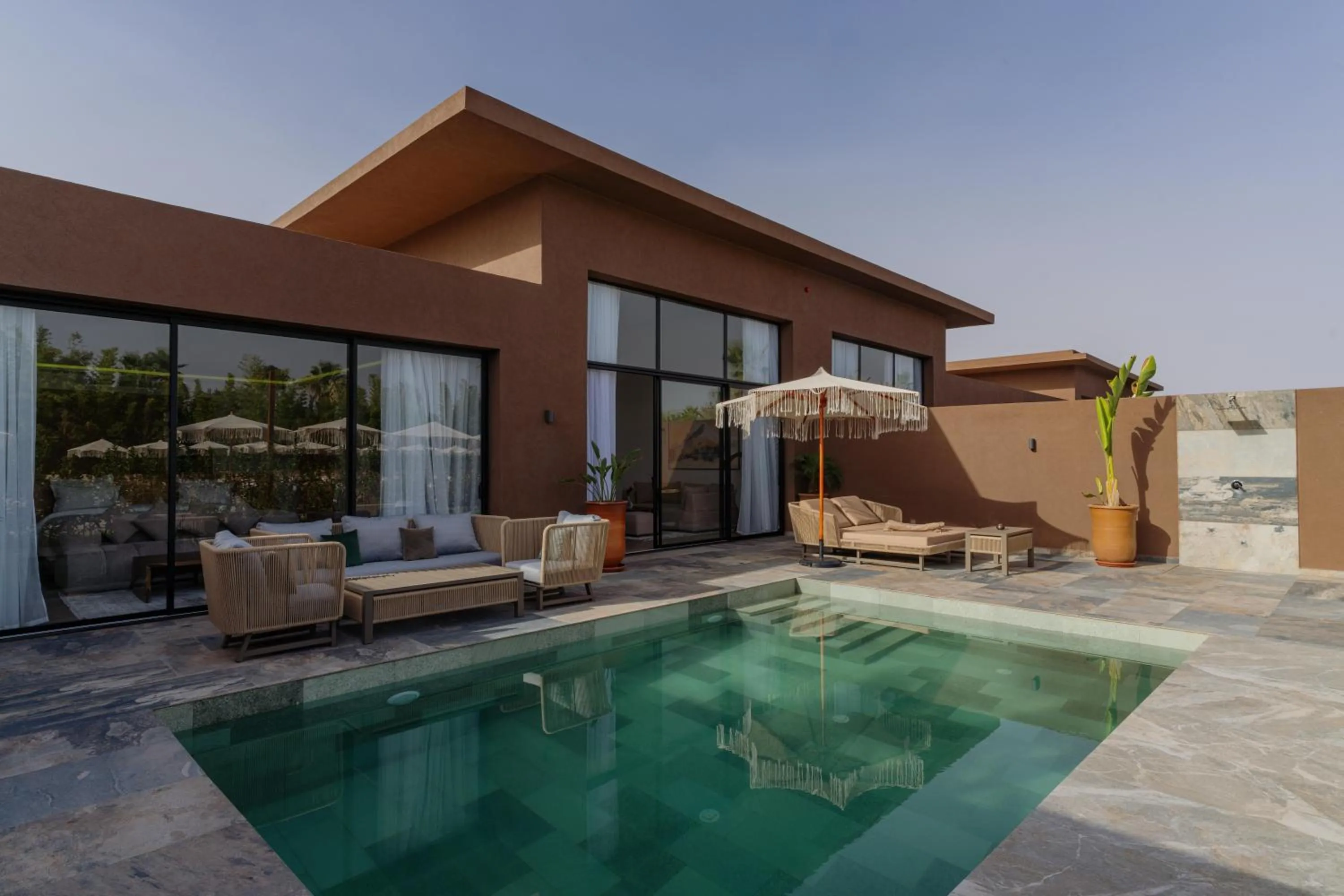 NOMMOS Beach RESORT & POOL CLUB