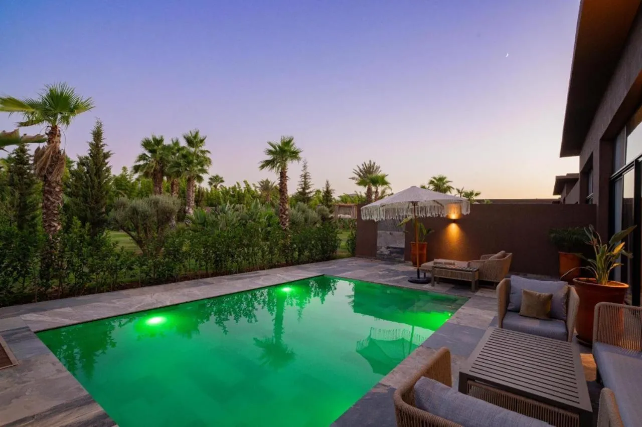 NOMMOS Beach RESORT & POOL CLUB