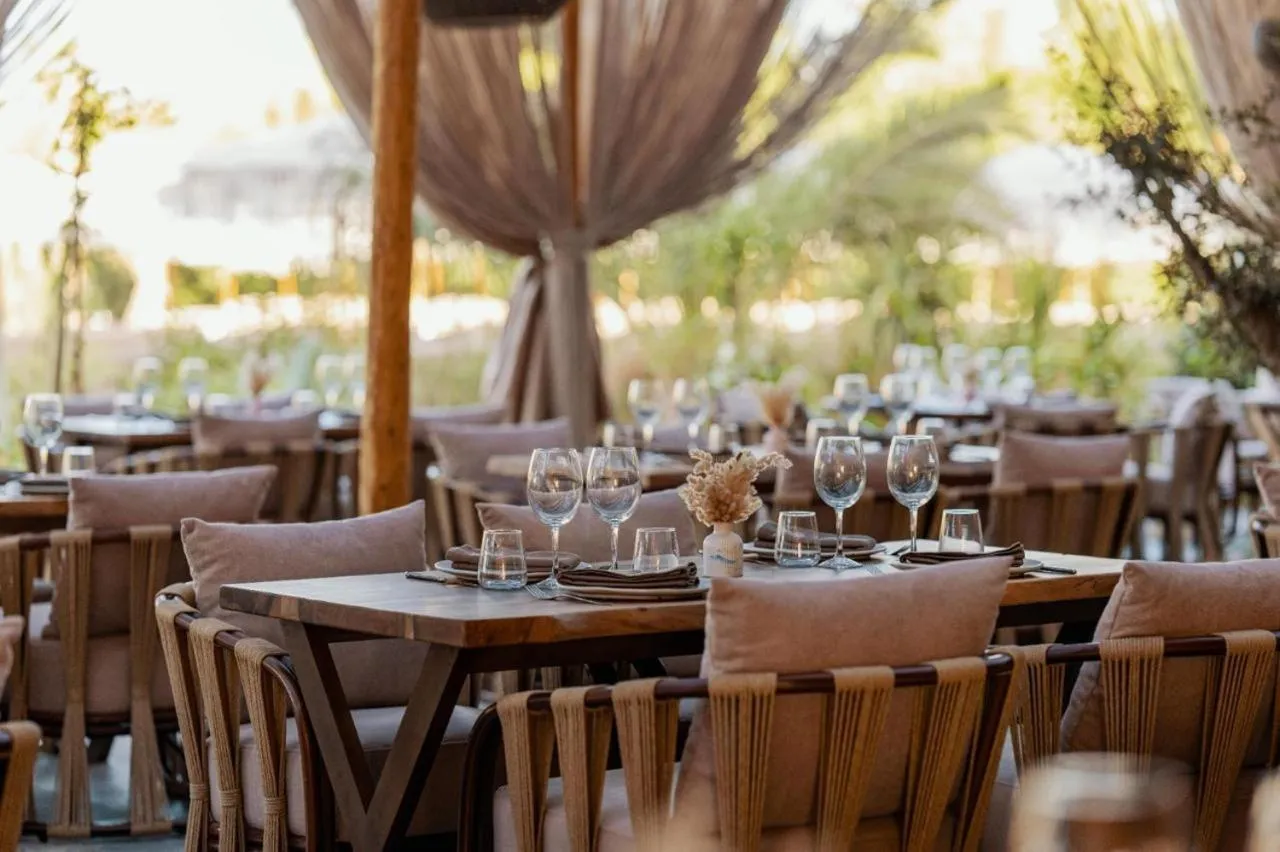 NOMMOS Beach RESORT & POOL CLUB