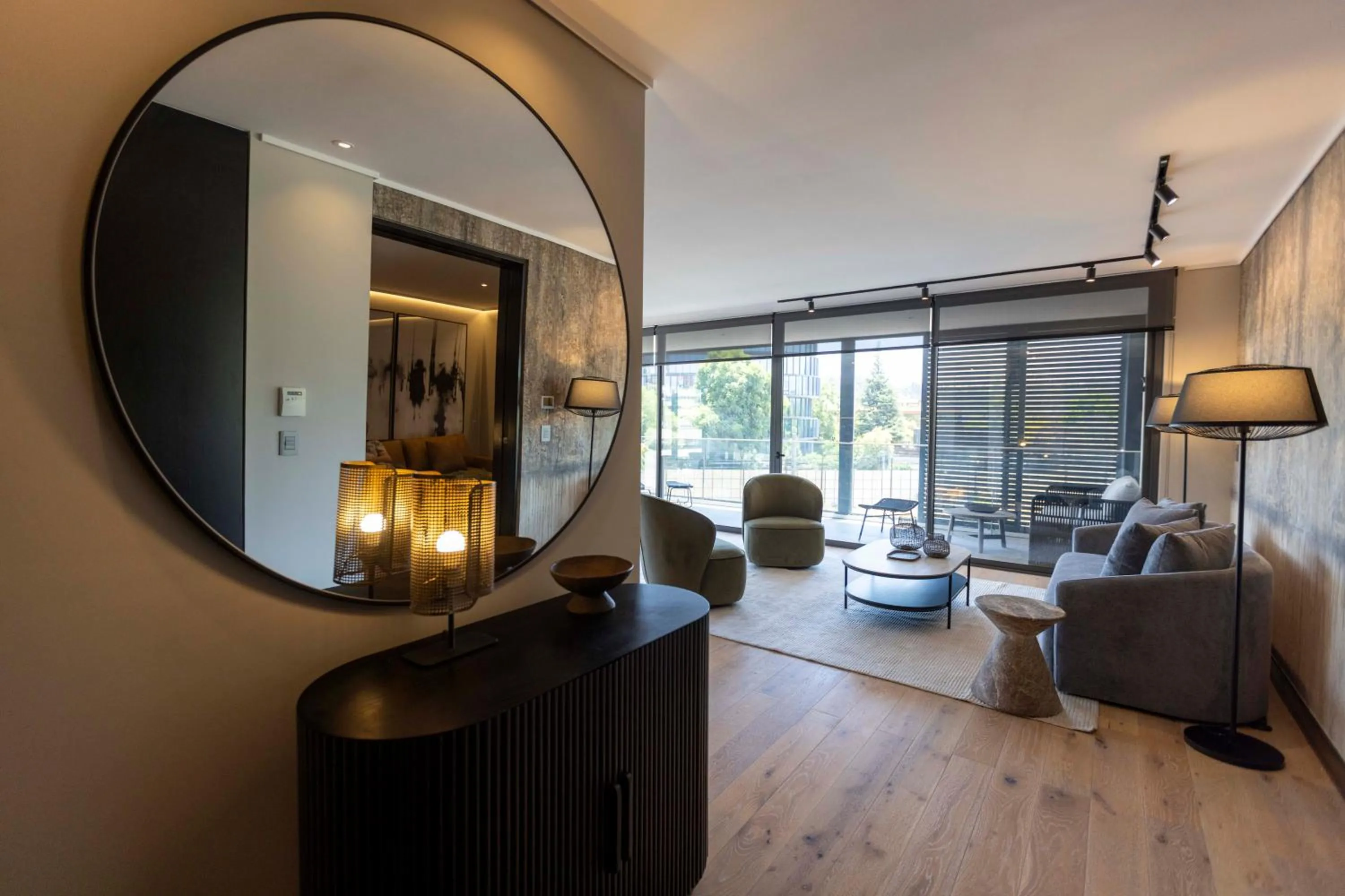 Three-Bedroom Apartment with Balcony in At Home Alonso
