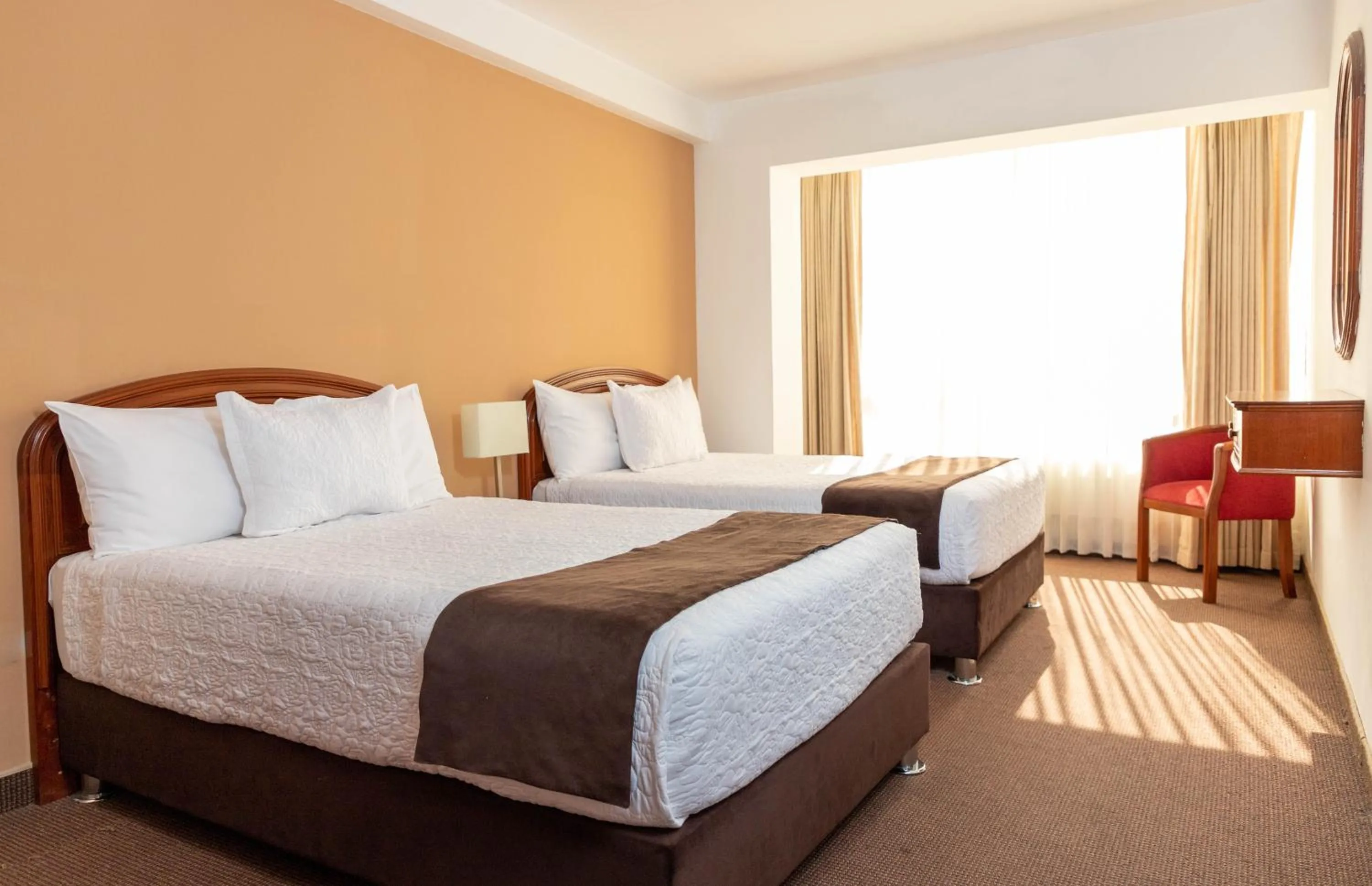 Twin Room in El Meson Hotel Tacna