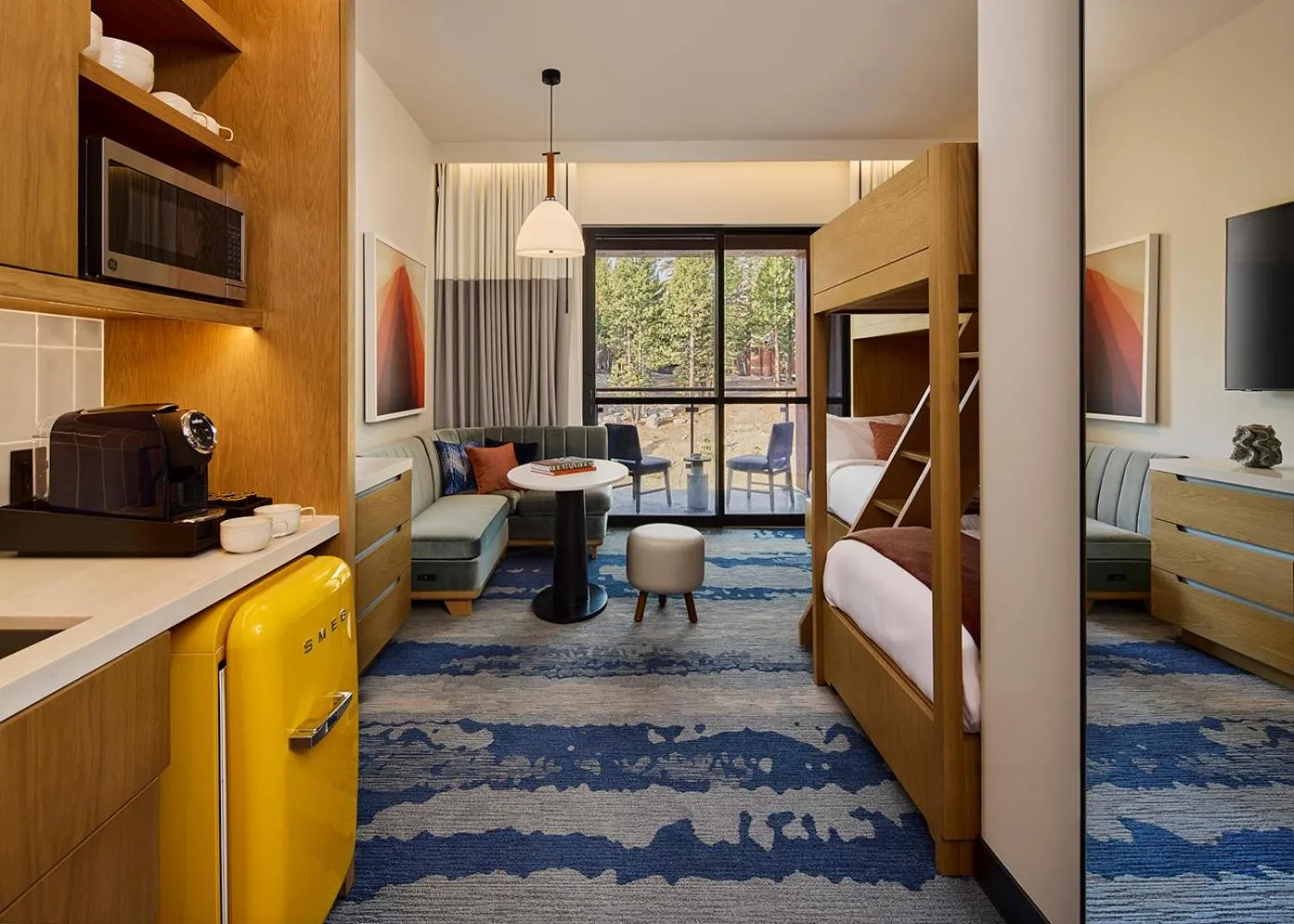Twin Room in Limelight Mammoth
