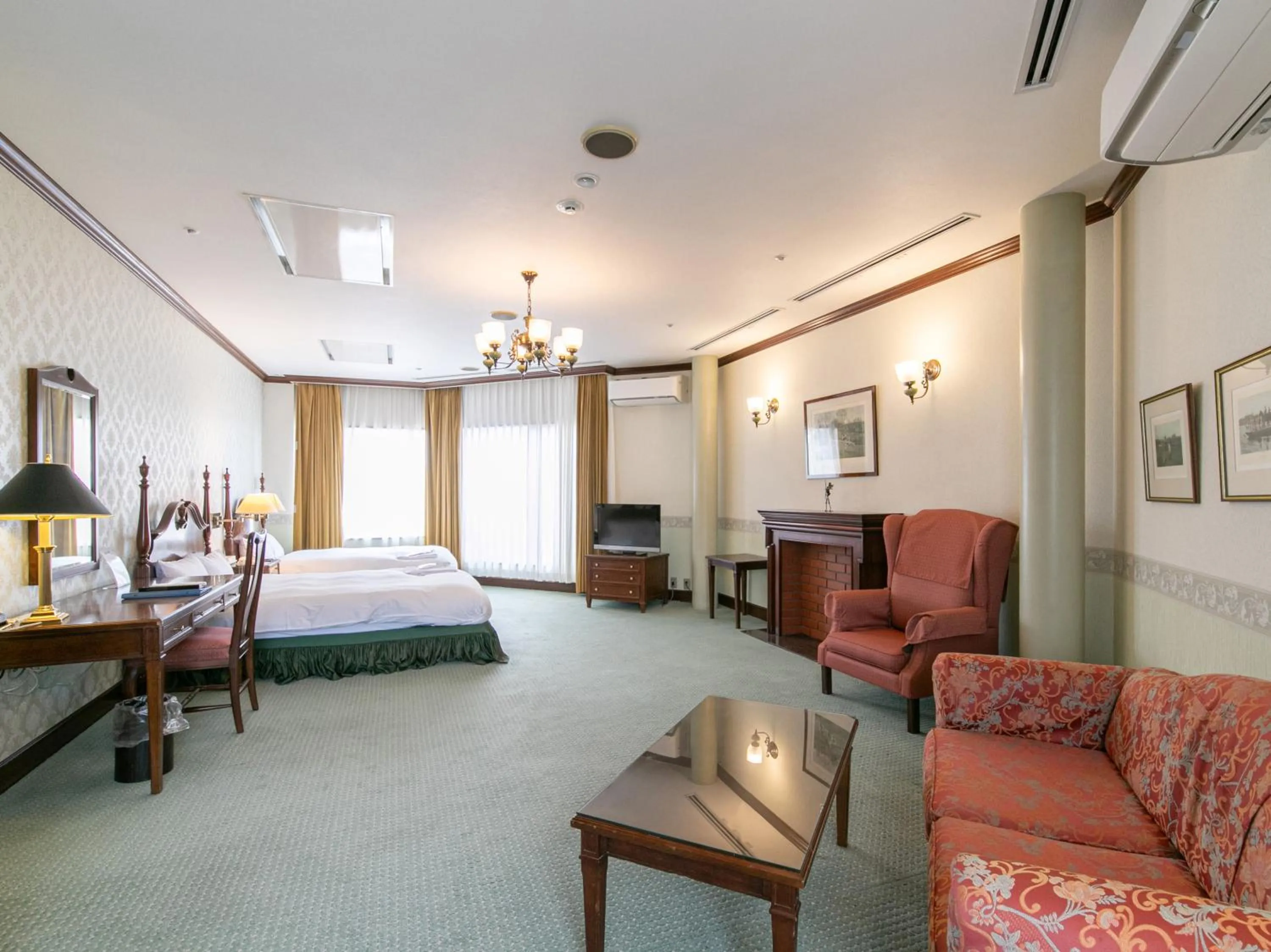 Bed in Victoria Inn Nagasaki