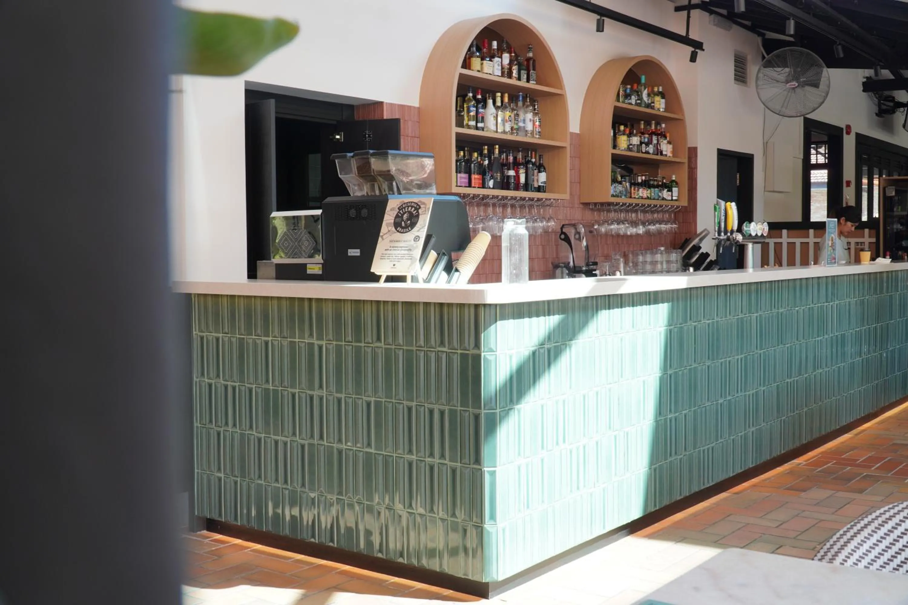 Restaurant/places to eat in Hollandse Club Retreat