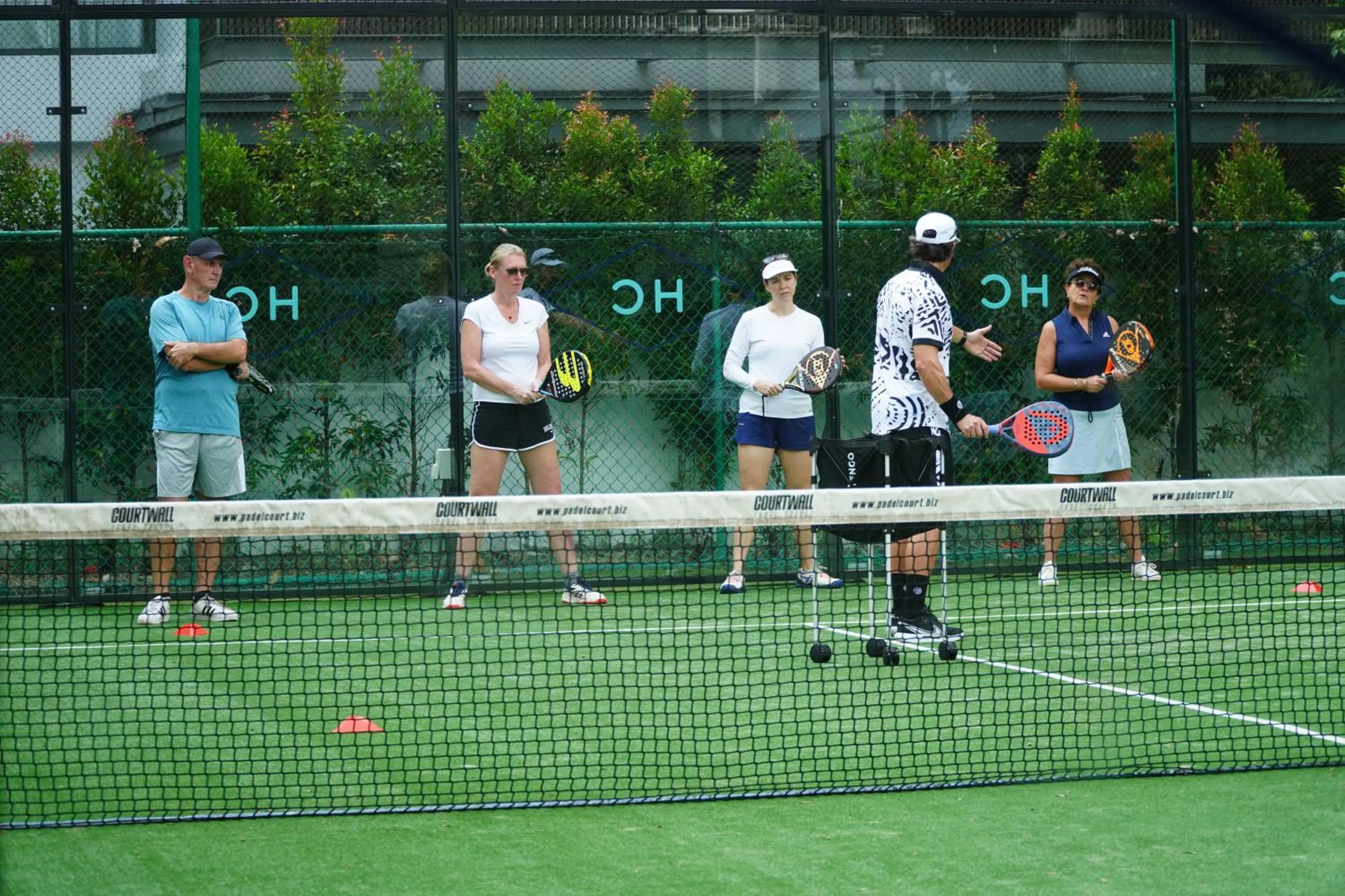 Tennis court in Hollandse Club Retreat