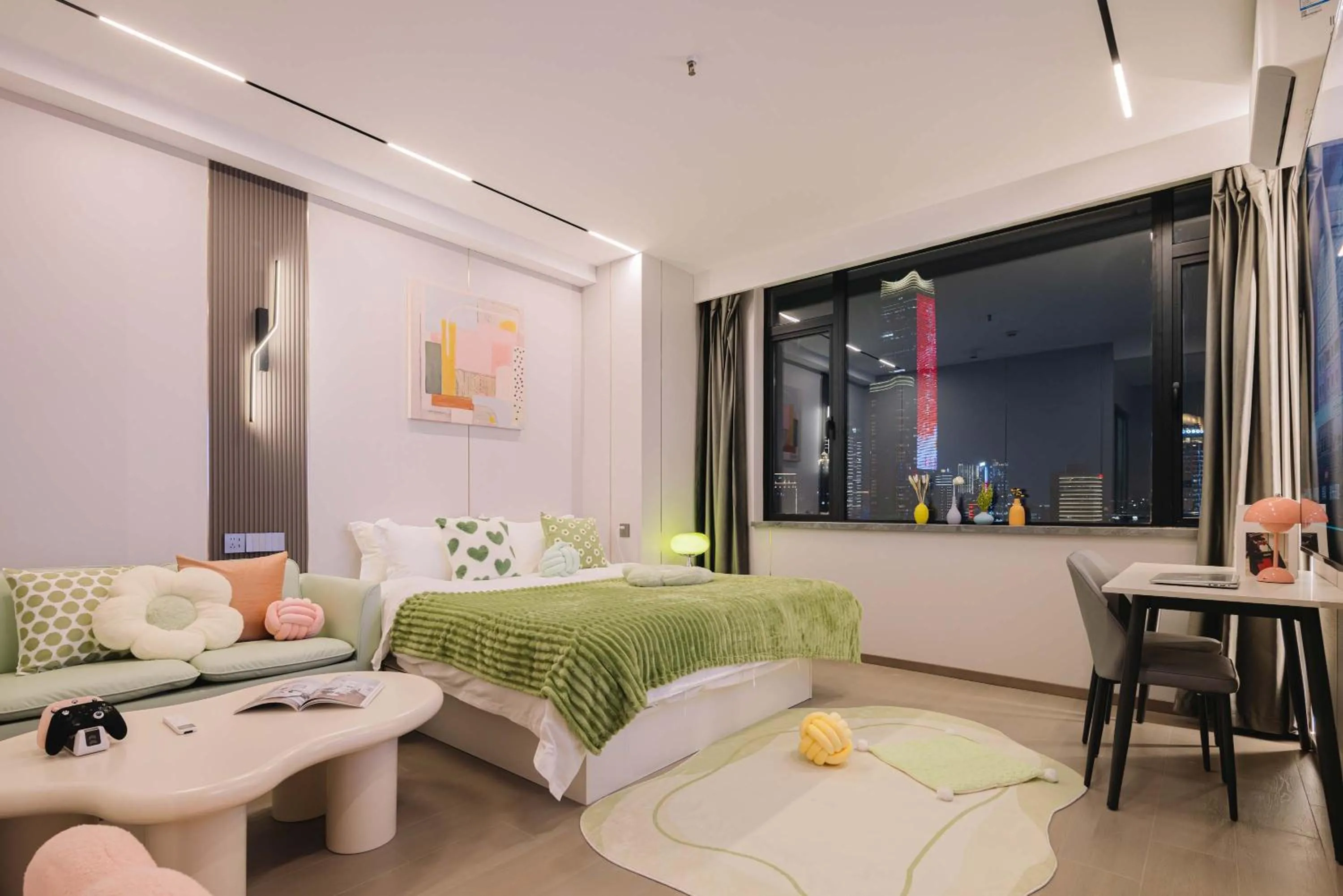 Deluxe Double Room in The Bund River Prologue Residence