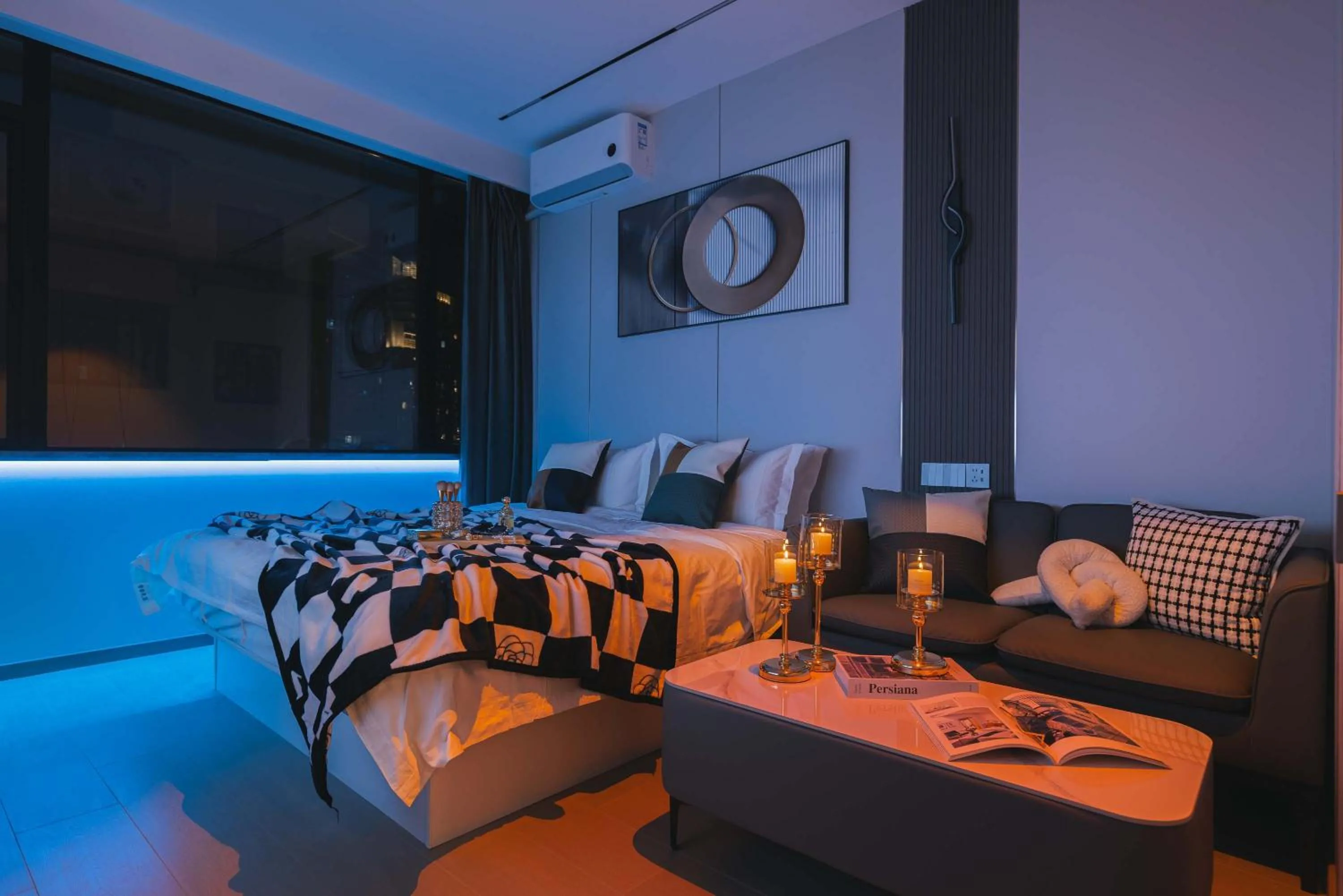 Twin Room with View in The Bund River Prologue Residence
