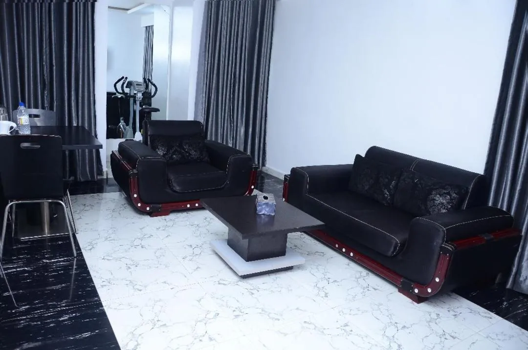 Suite with Lake View - single occupancy in G-pinnacle Hotel