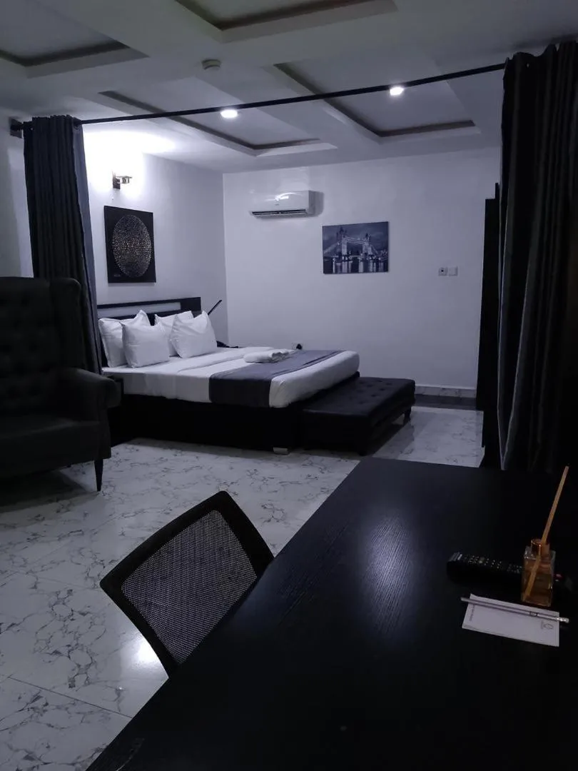 G-pinnacle Hotel