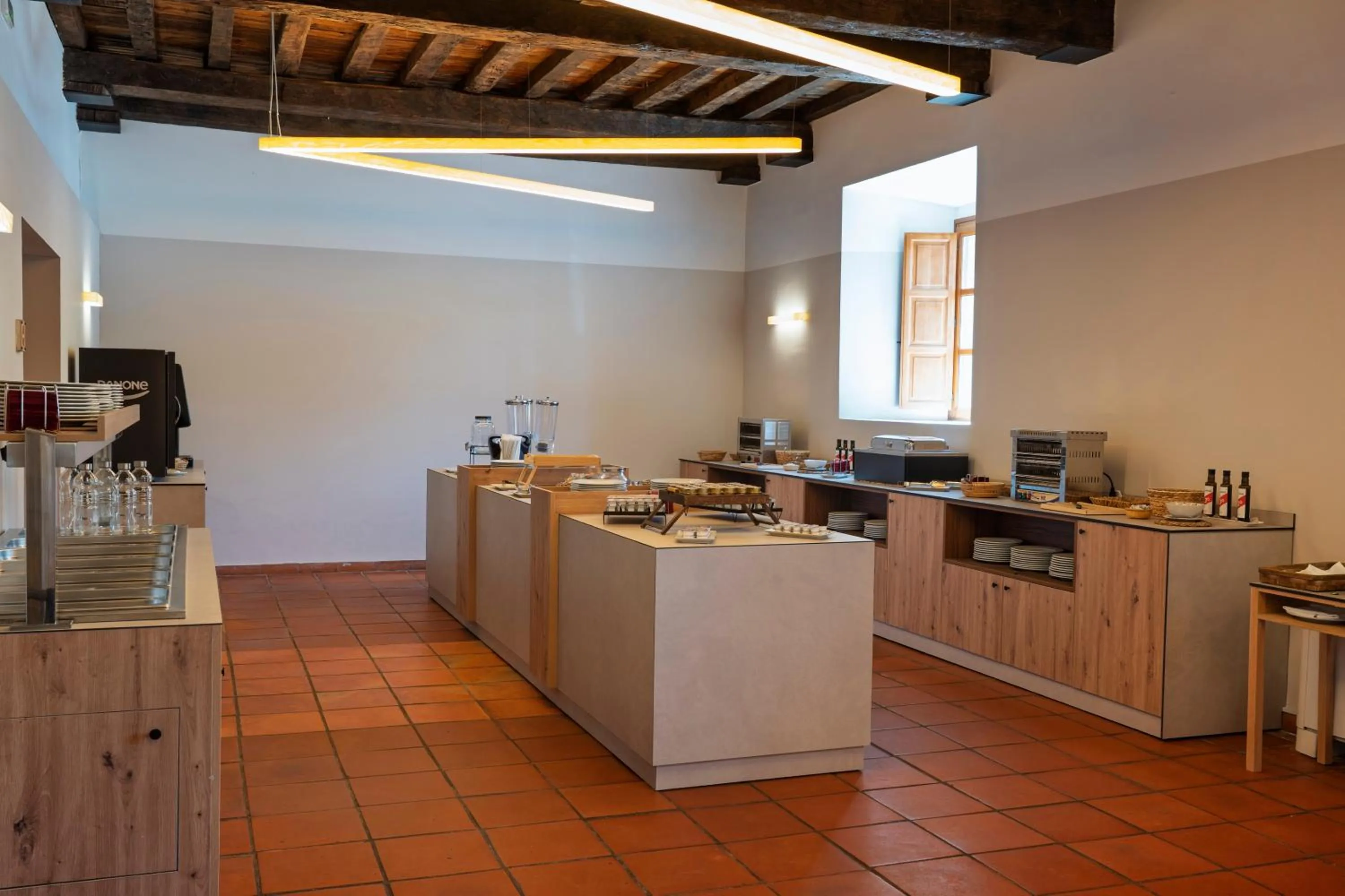 Food and drinks in Hotel Valle del Ambroz