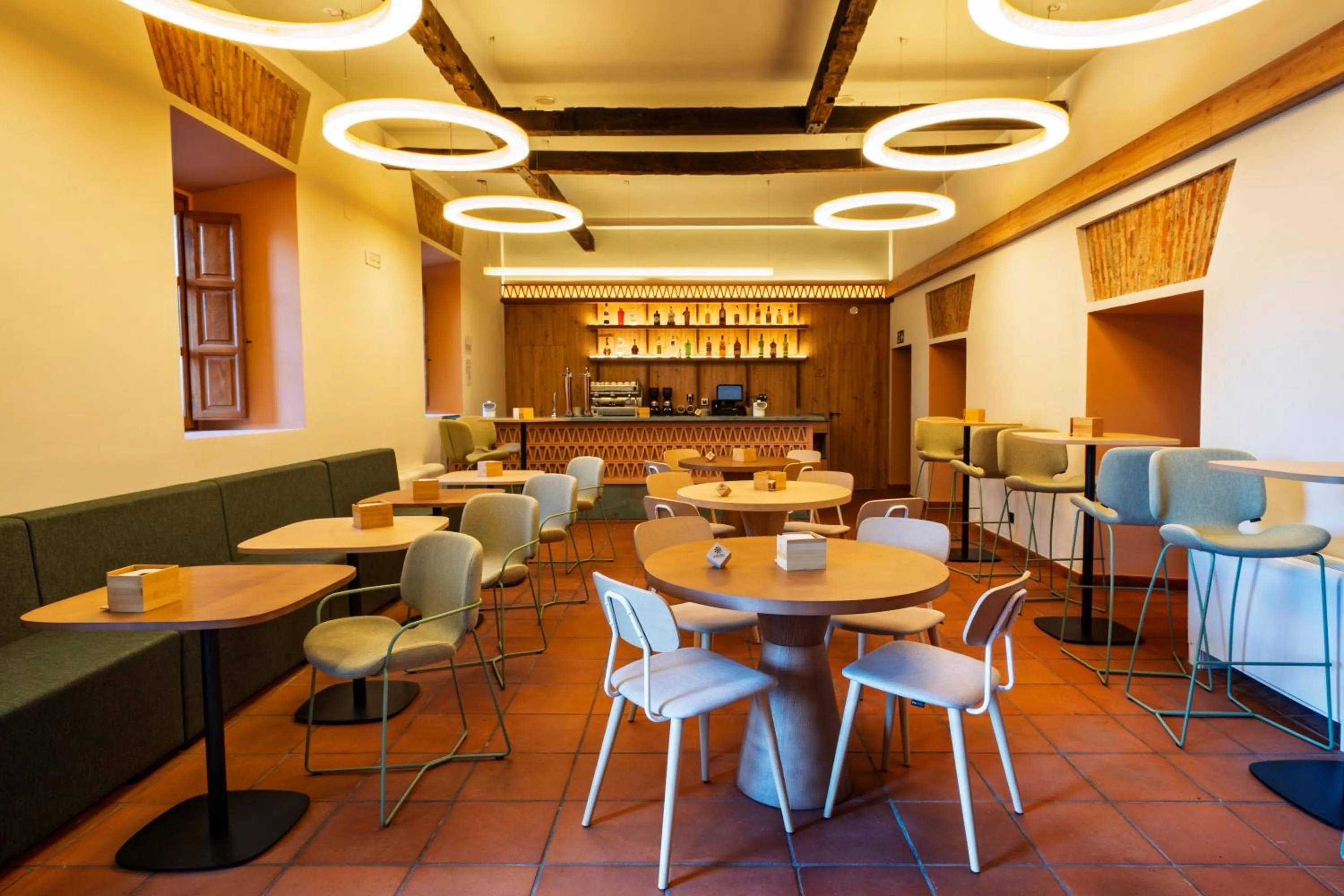 Lounge or bar in Hotel Valle del Ambroz