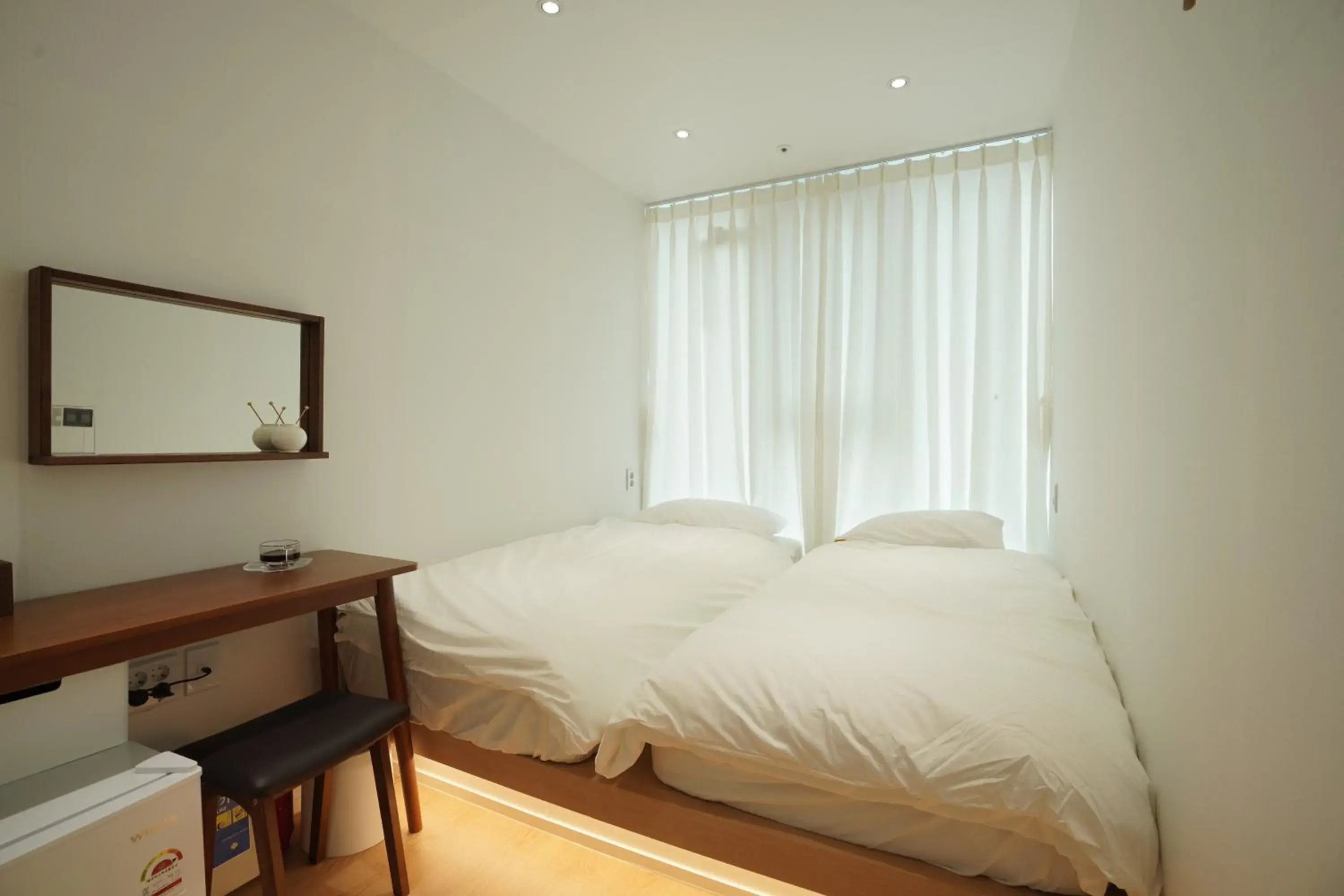 Twin Room in Nomad Stay in Hongdae Twin Room in Nomad Stay in Hongdae