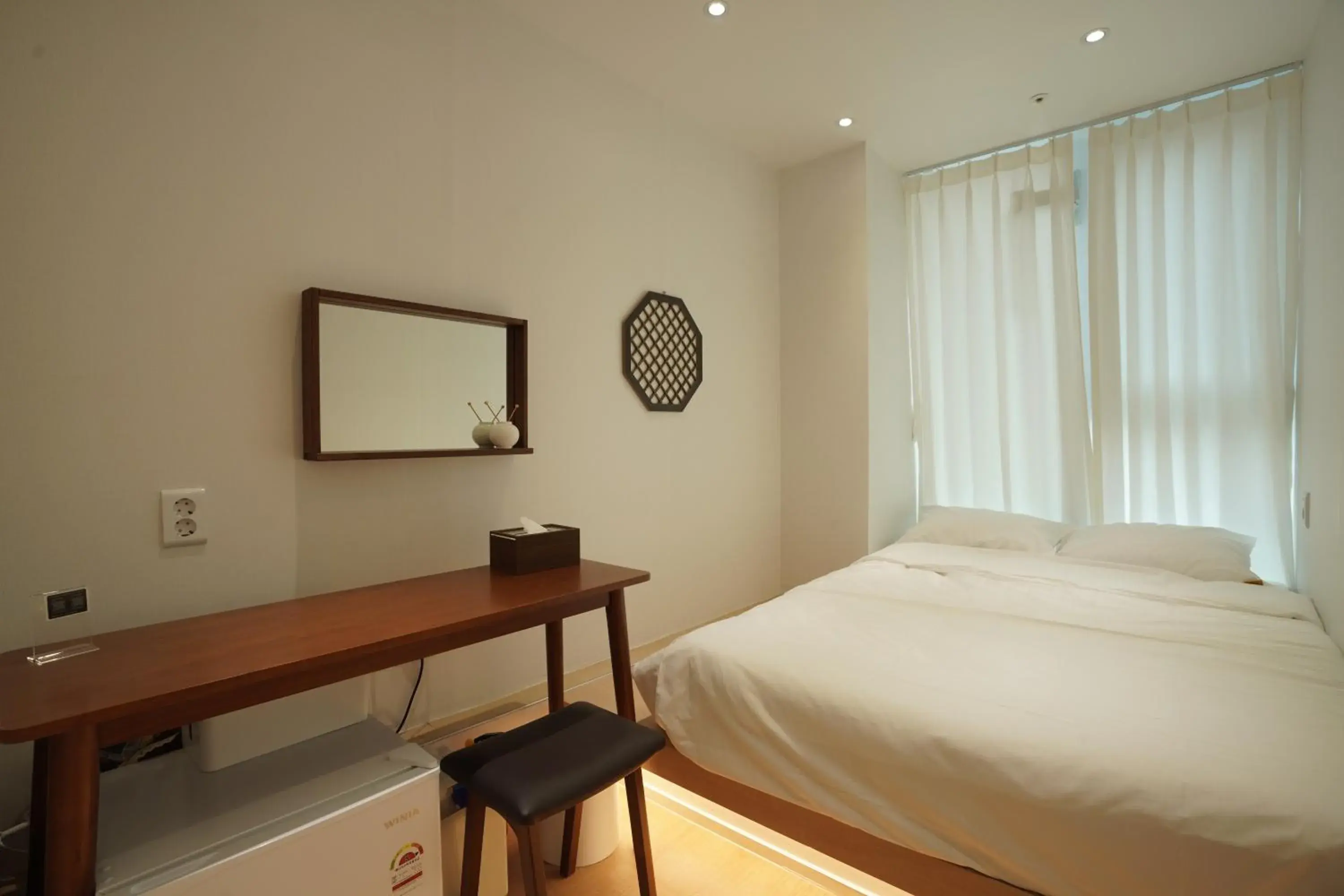 Double Room in Nomad Stay in Hongdae Double Room in Nomad Stay in Hongdae