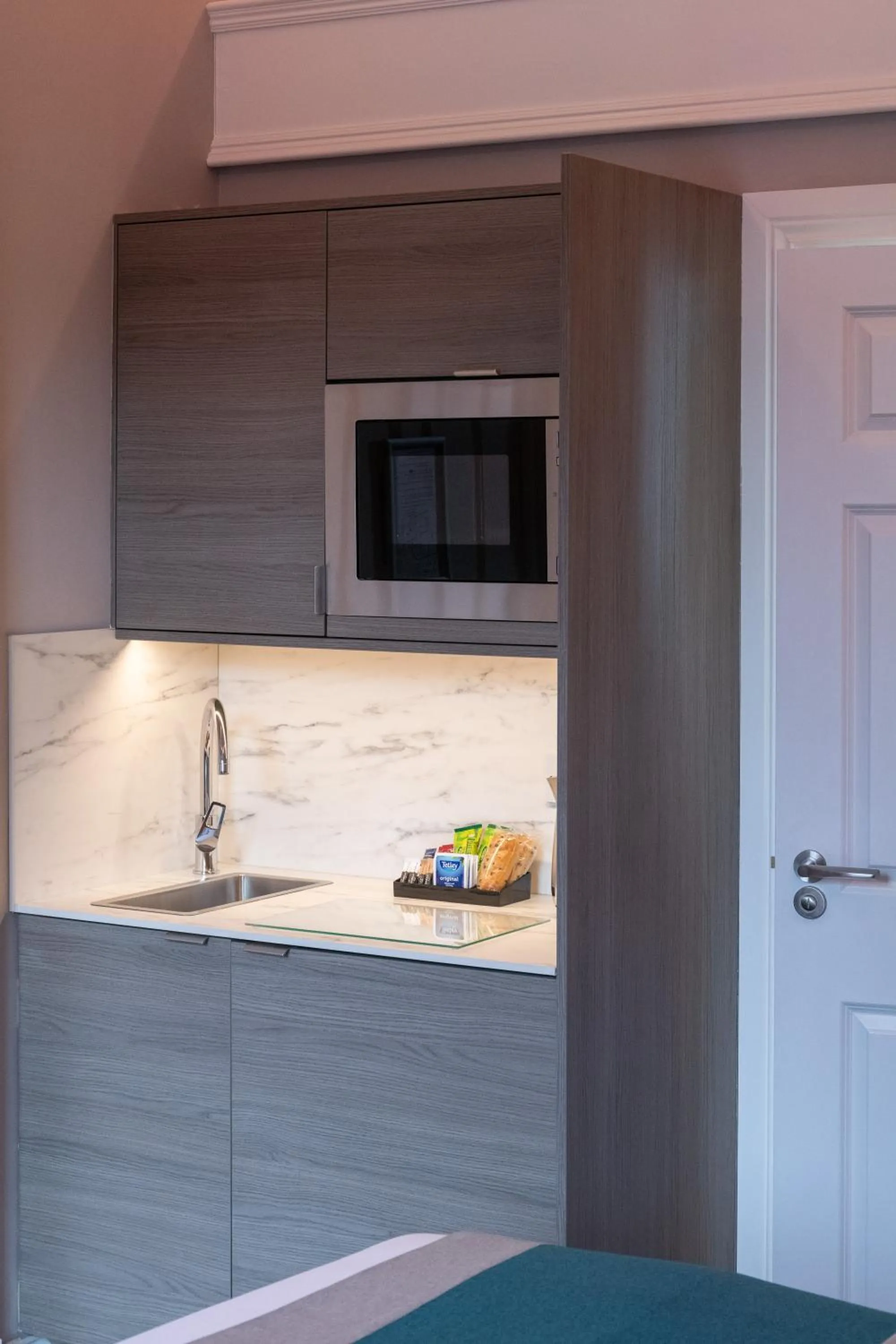 Kitchen or kitchenette in Linen Bank Residence - Aparthotel