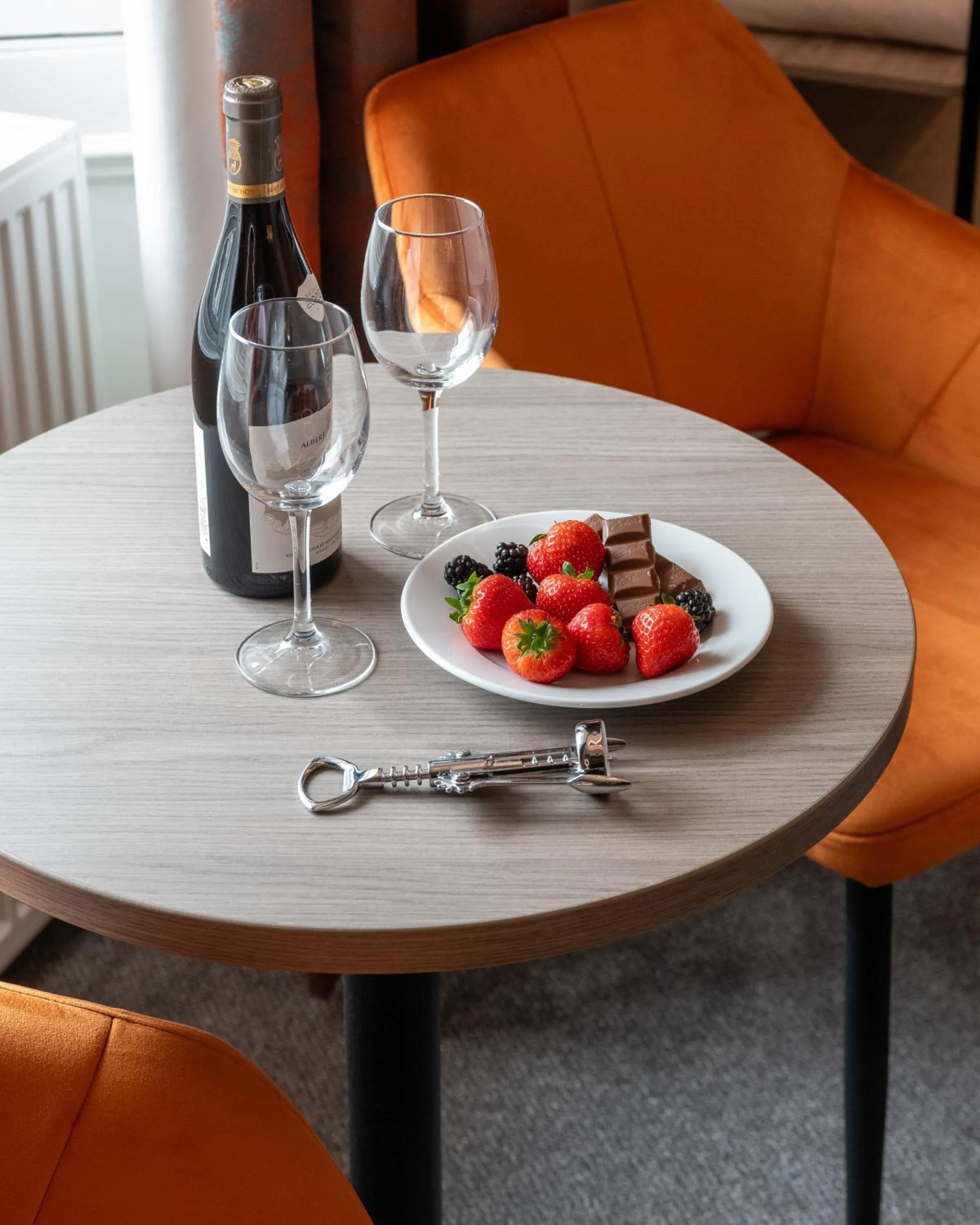 Dining area in Linen Bank Residence - Aparthotel