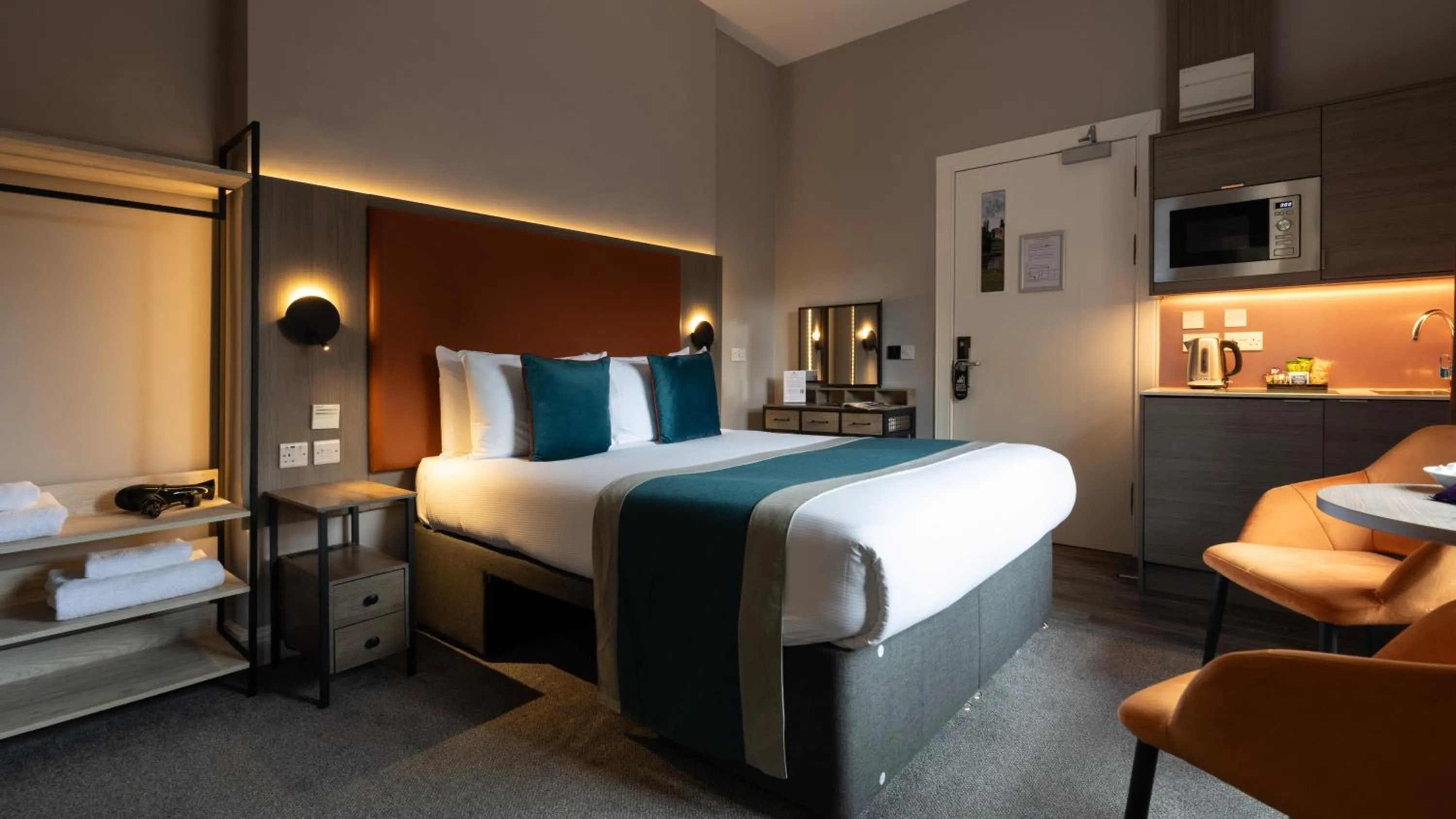 Bed in Linen Bank Residence - Aparthotel