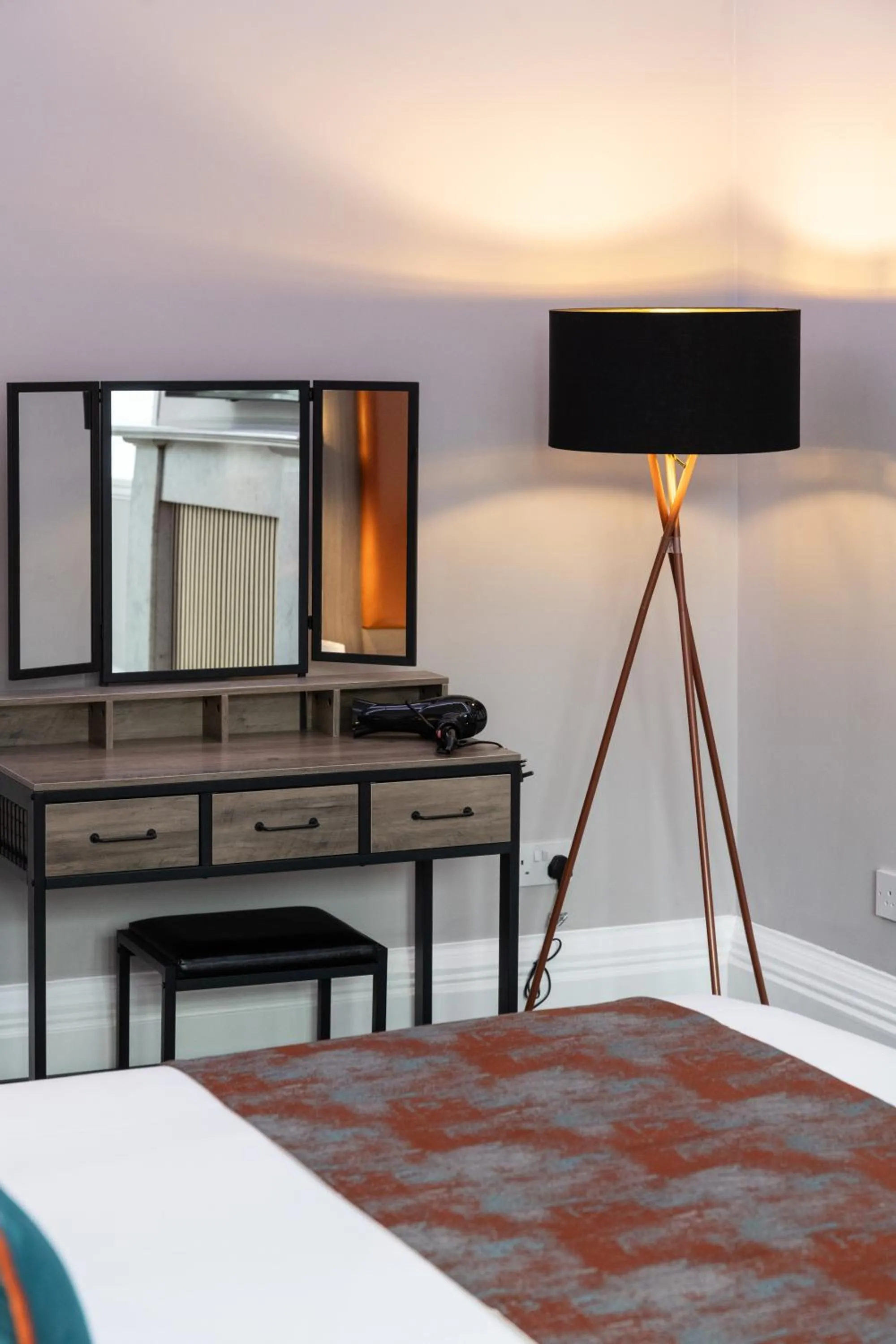 Bedroom, Bed in Linen Bank Residence - Aparthotel