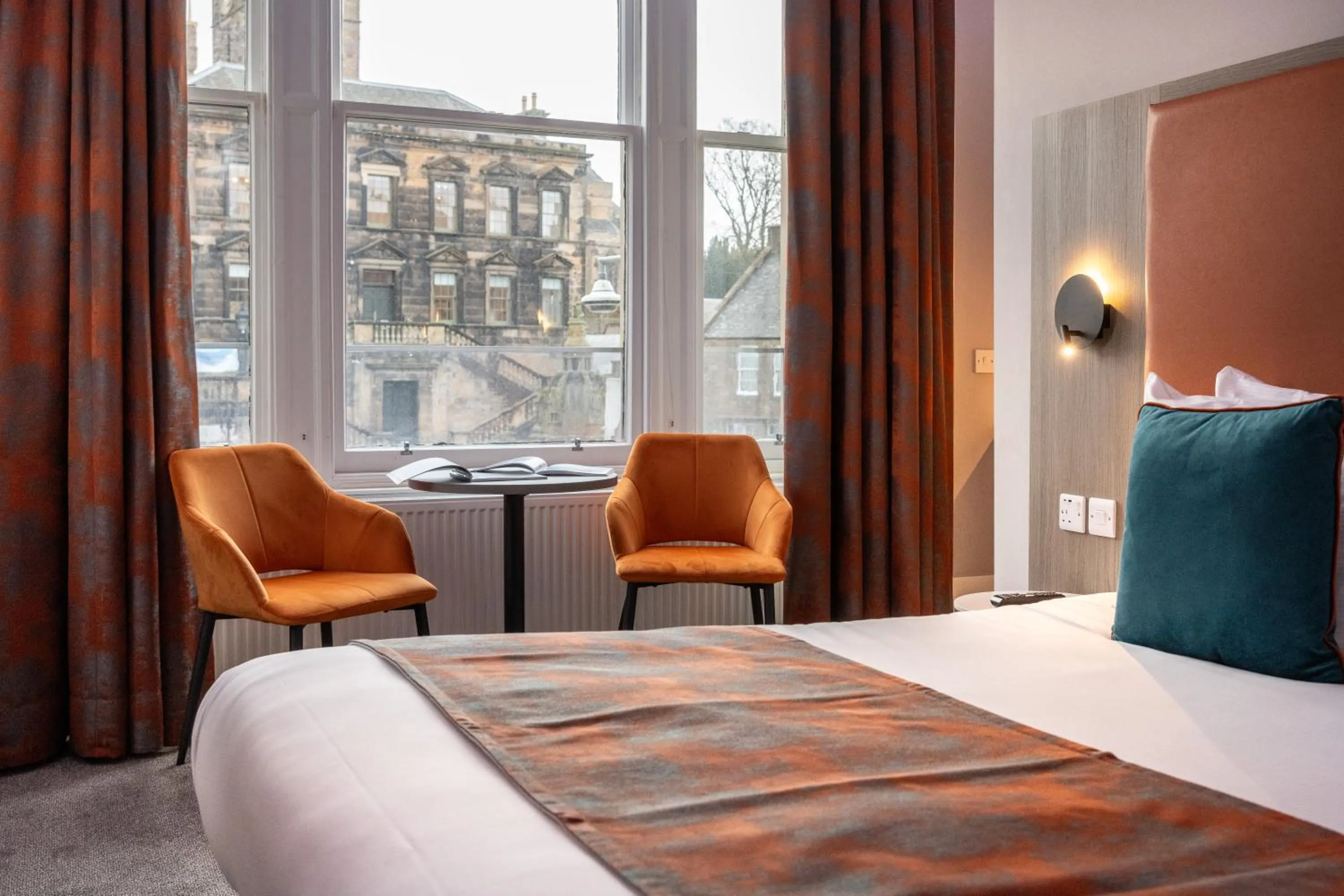 View (from property/room), Bed in Linen Bank Residence - Aparthotel