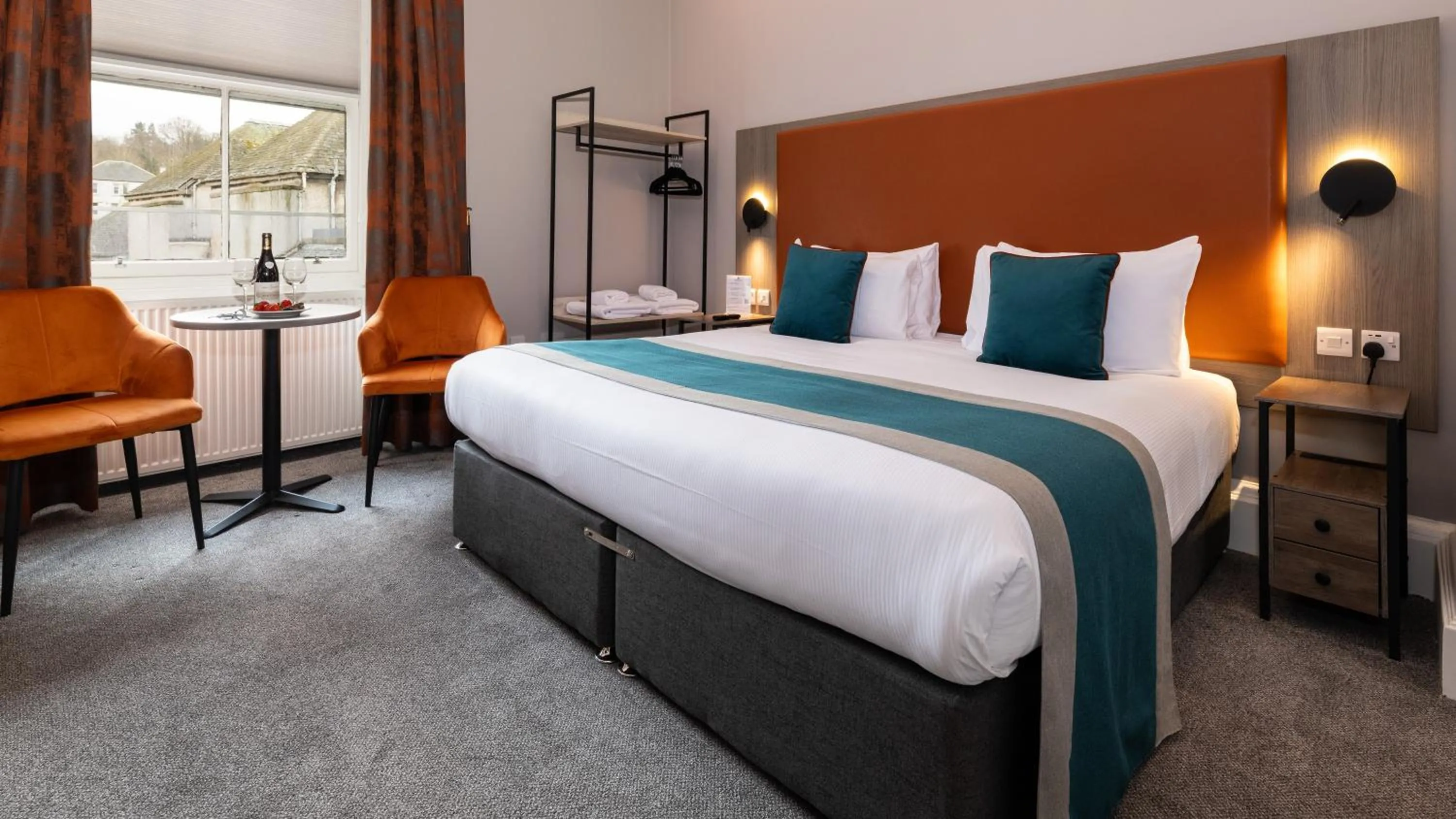 Bed in Linen Bank Residence - Aparthotel
