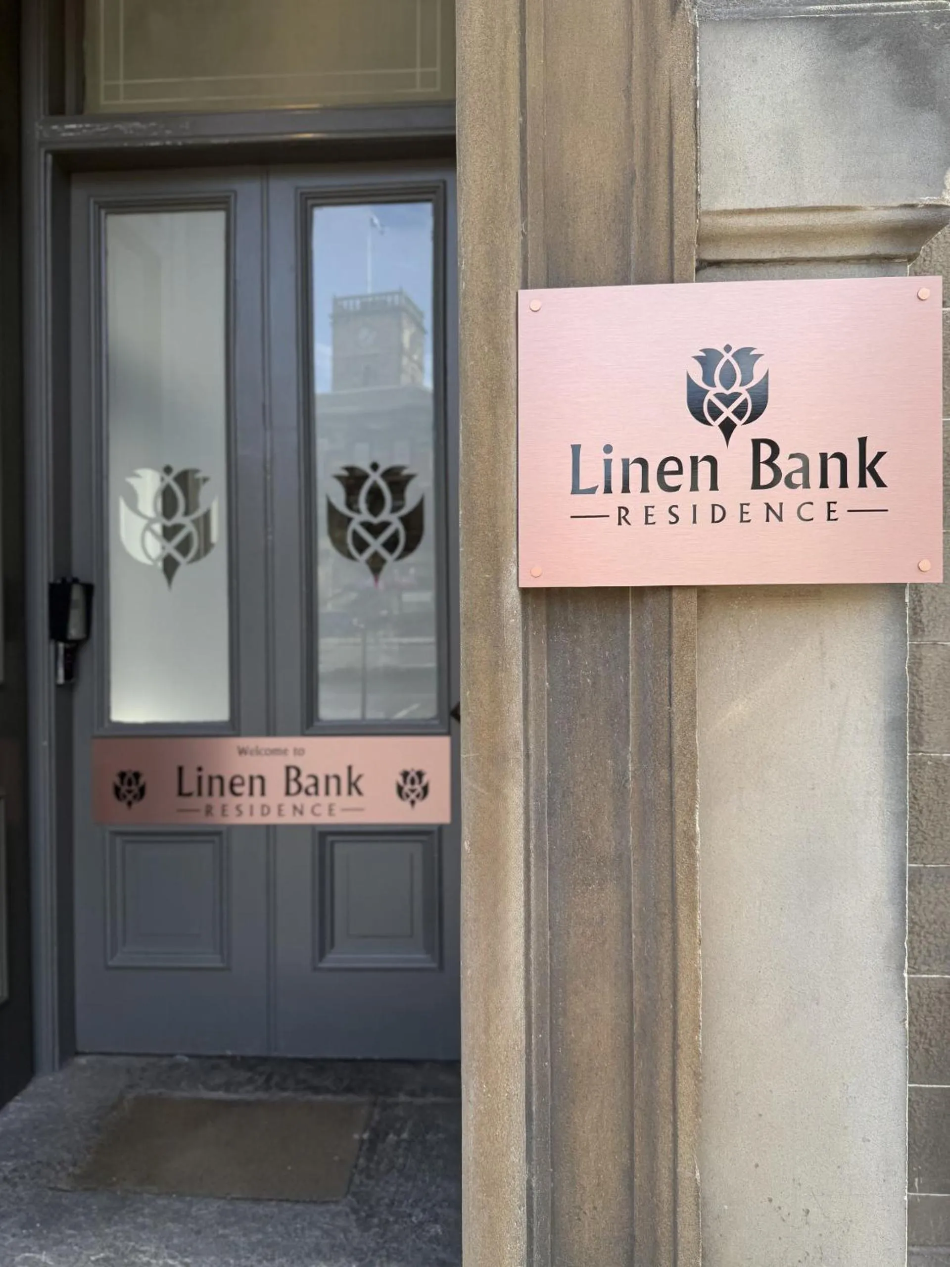 Property building in Linen Bank Residence - Aparthotel