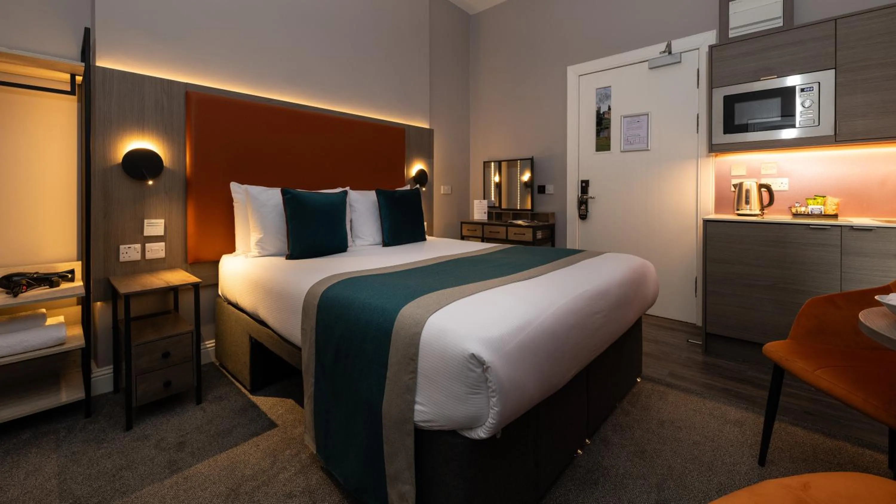 Bed in Linen Bank Residence - Aparthotel