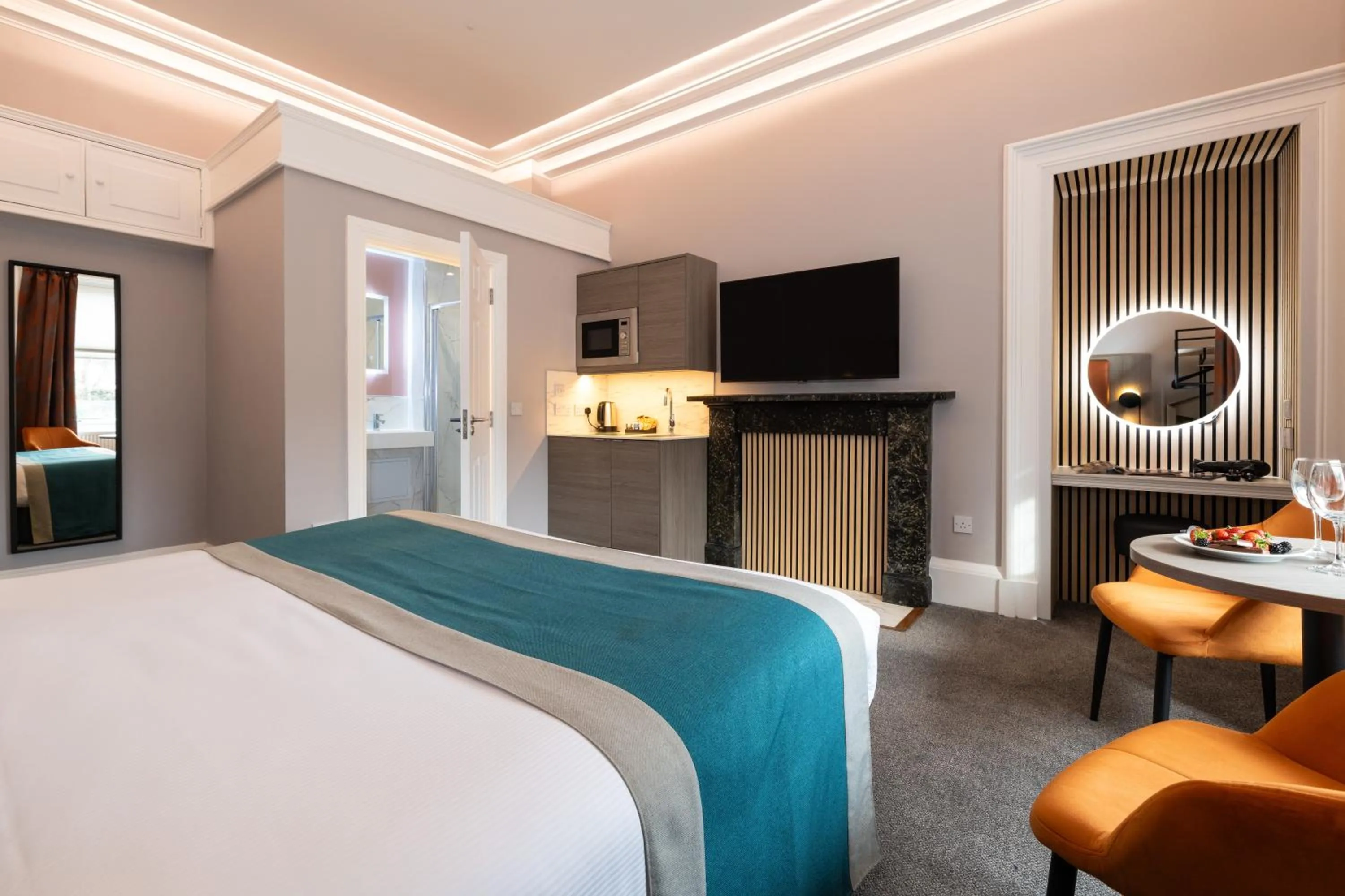 TV and multimedia, Bed in Linen Bank Residence - Aparthotel