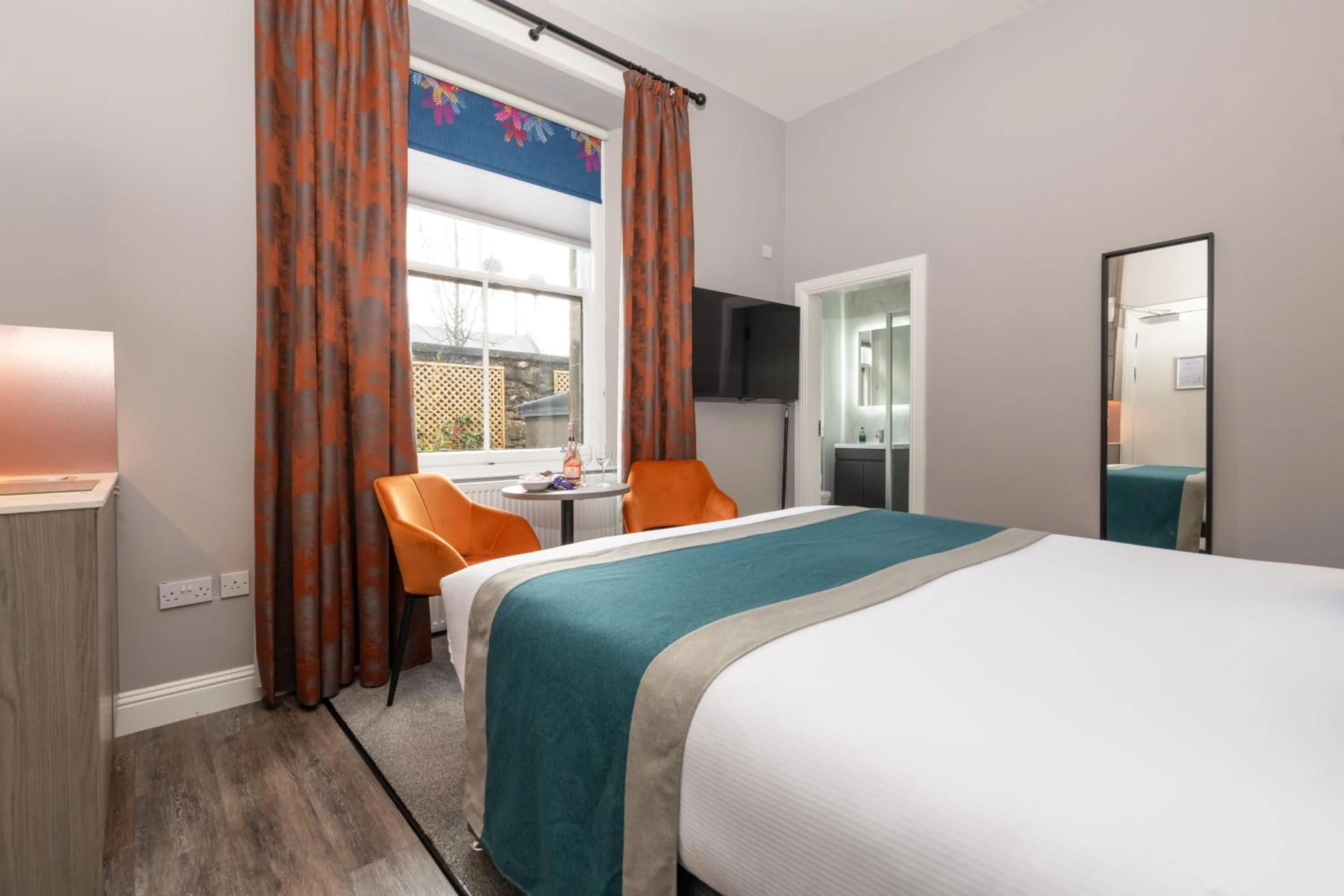 Bed in Linen Bank Residence - Aparthotel
