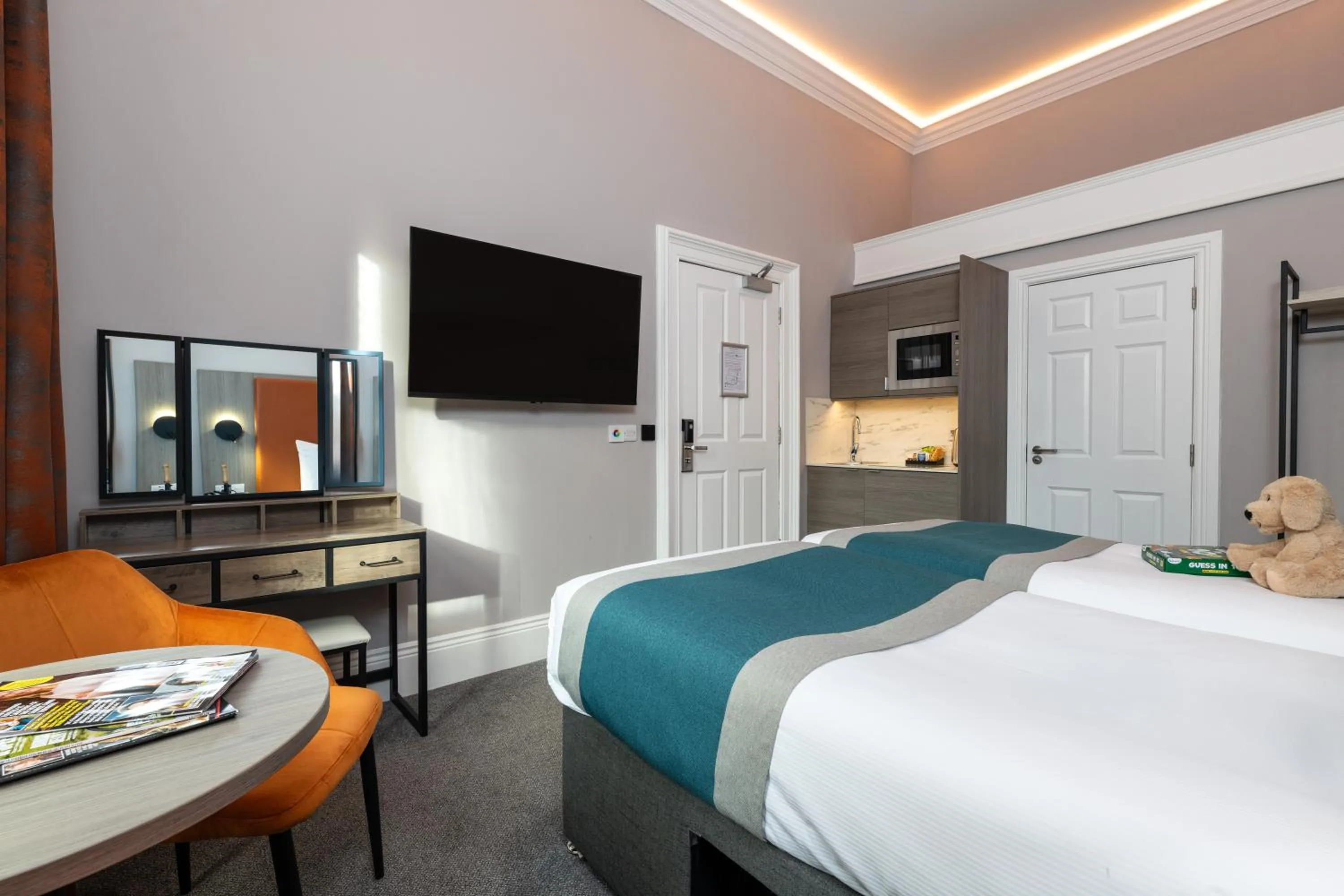Bed in Linen Bank Residence - Aparthotel