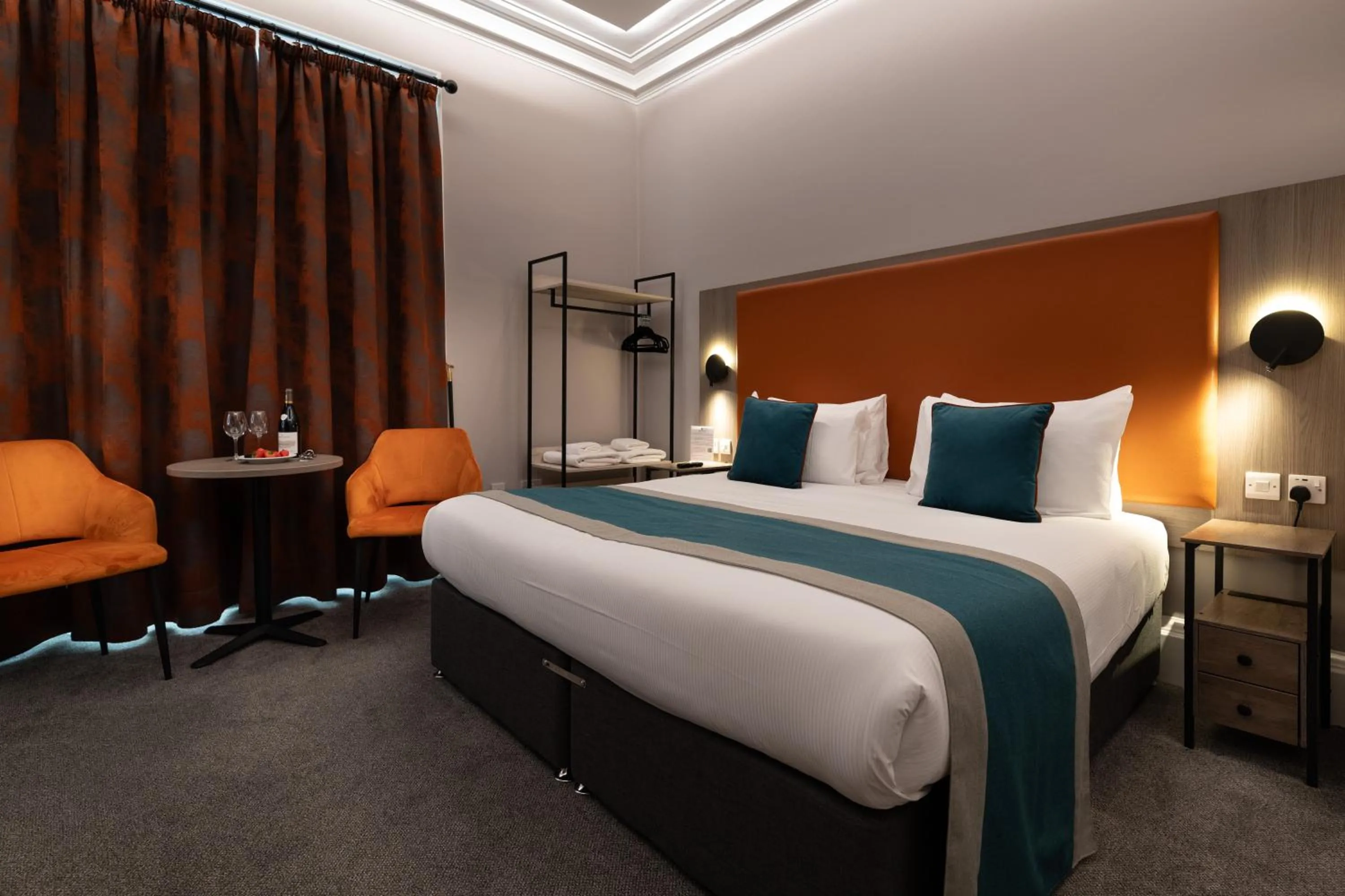 Bed in Linen Bank Residence - Aparthotel