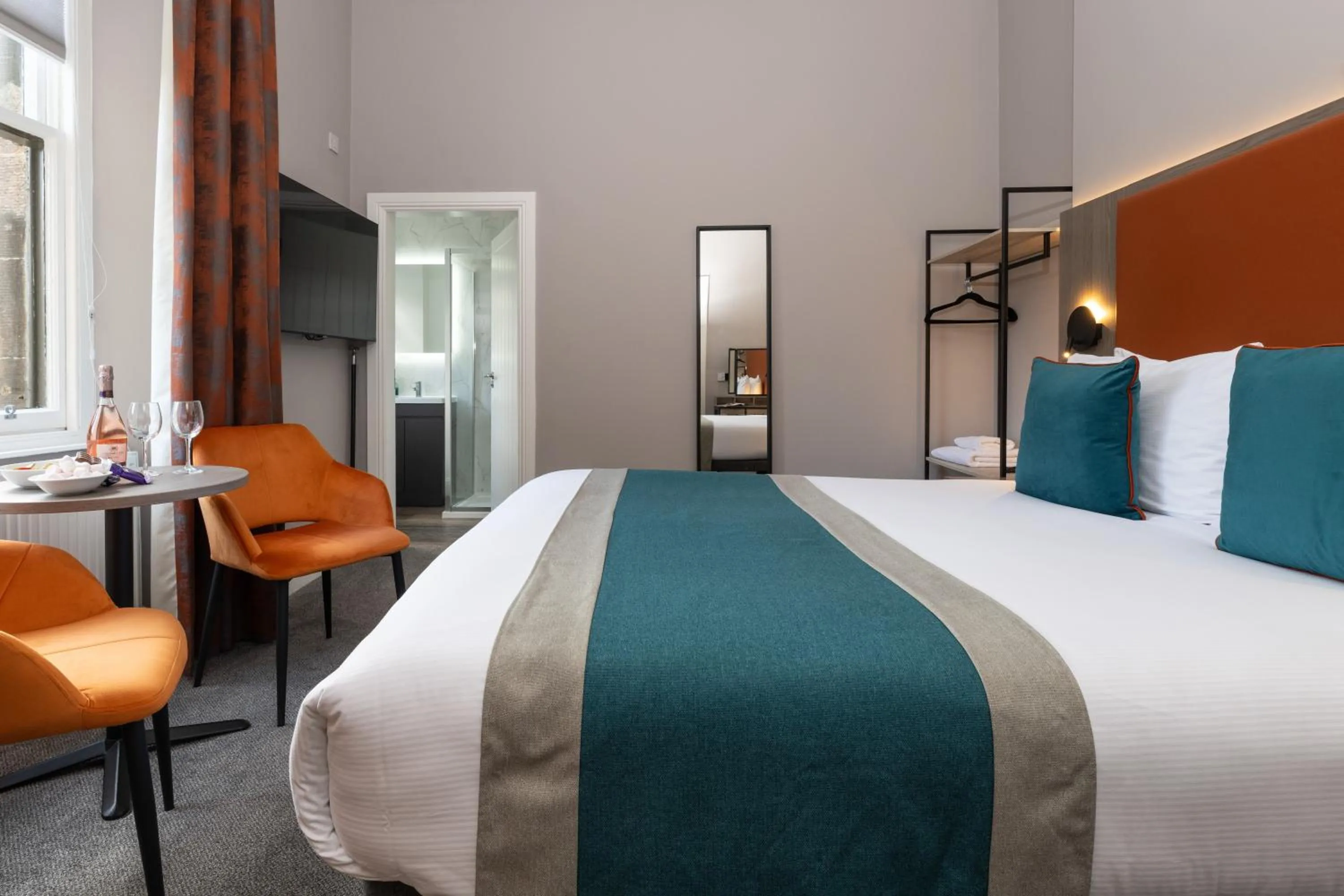Bed in Linen Bank Residence - Aparthotel