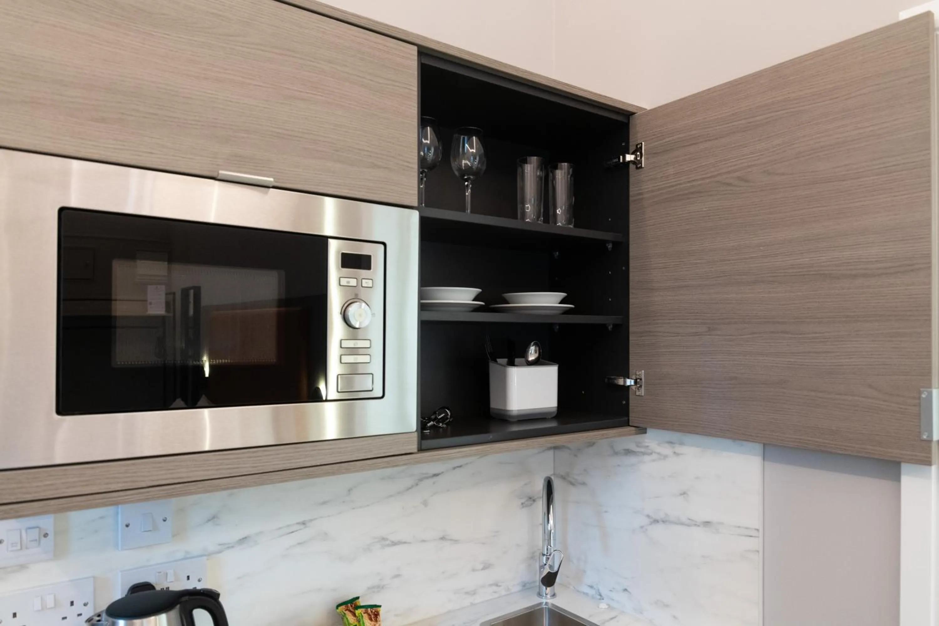 Kitchen or kitchenette in Linen Bank Residence - Aparthotel