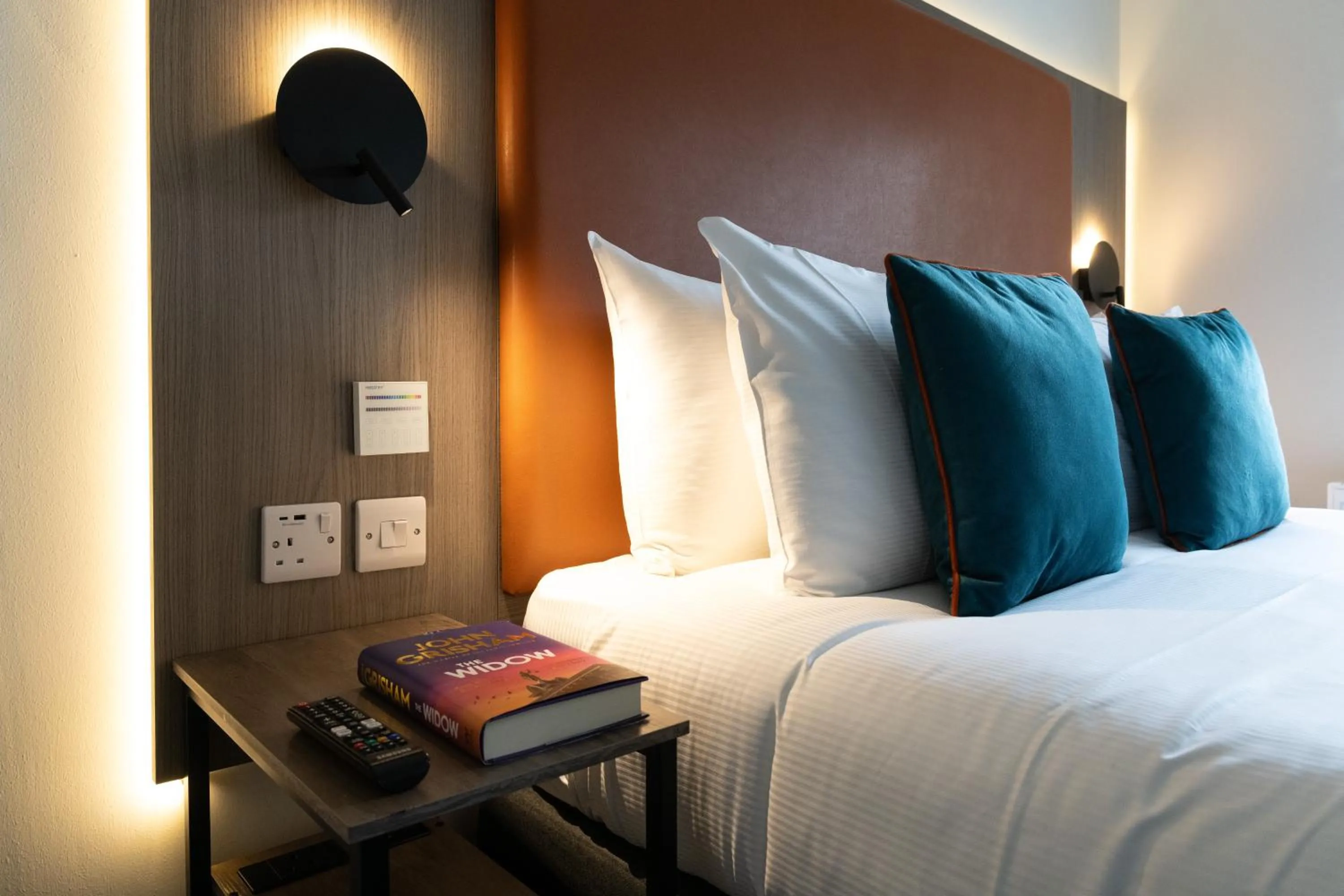 Bed in Linen Bank Residence - Aparthotel