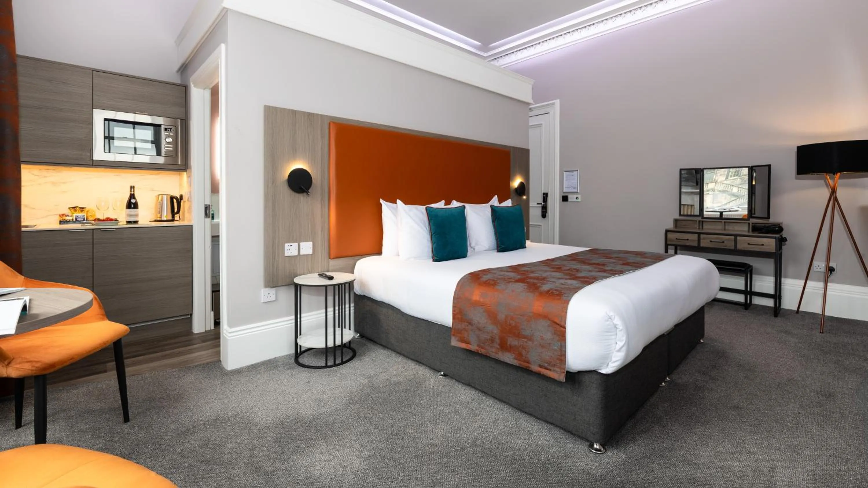 Bed in Linen Bank Residence - Aparthotel