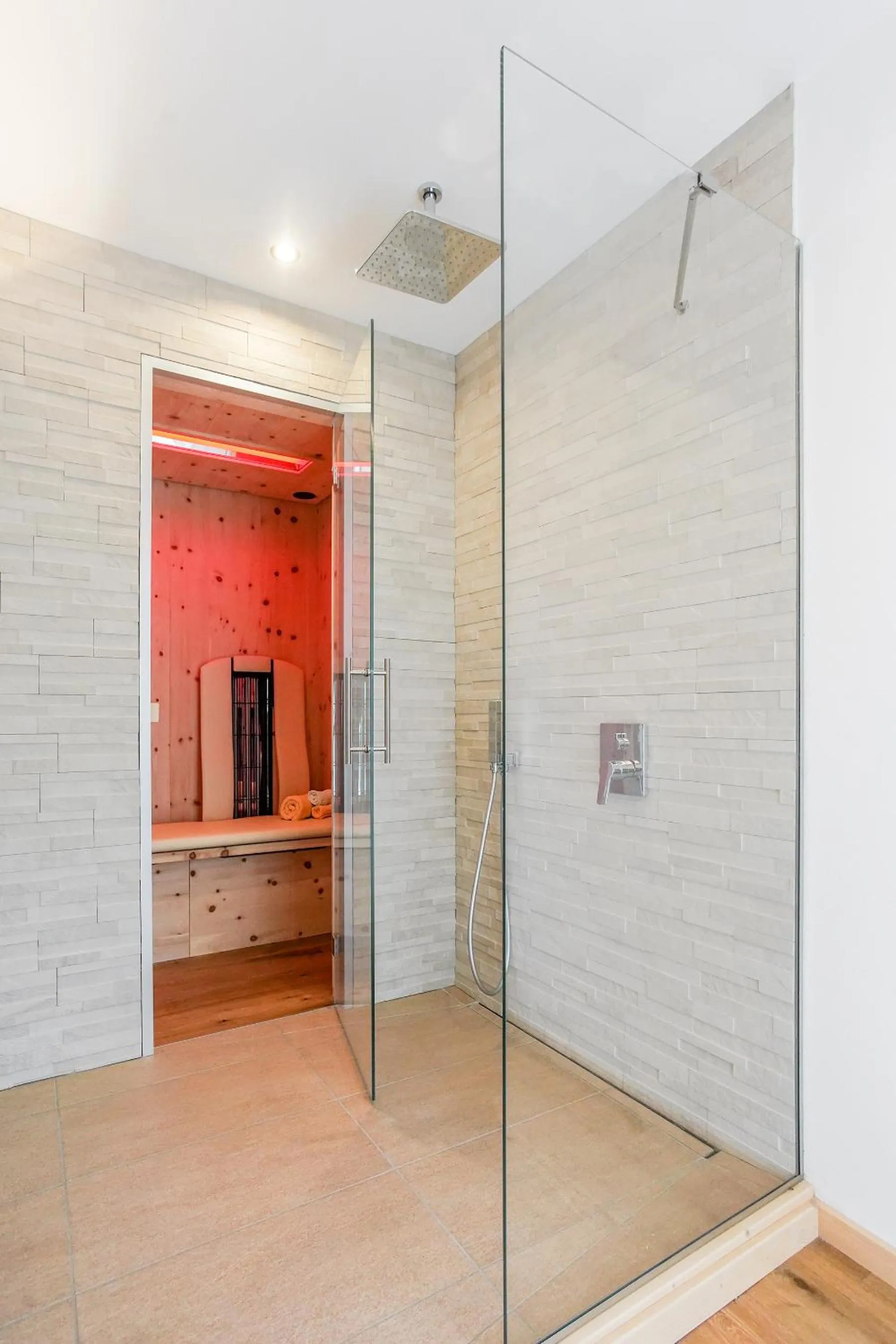 Sauna in Berggasthof Locanda Alpina Dorfner