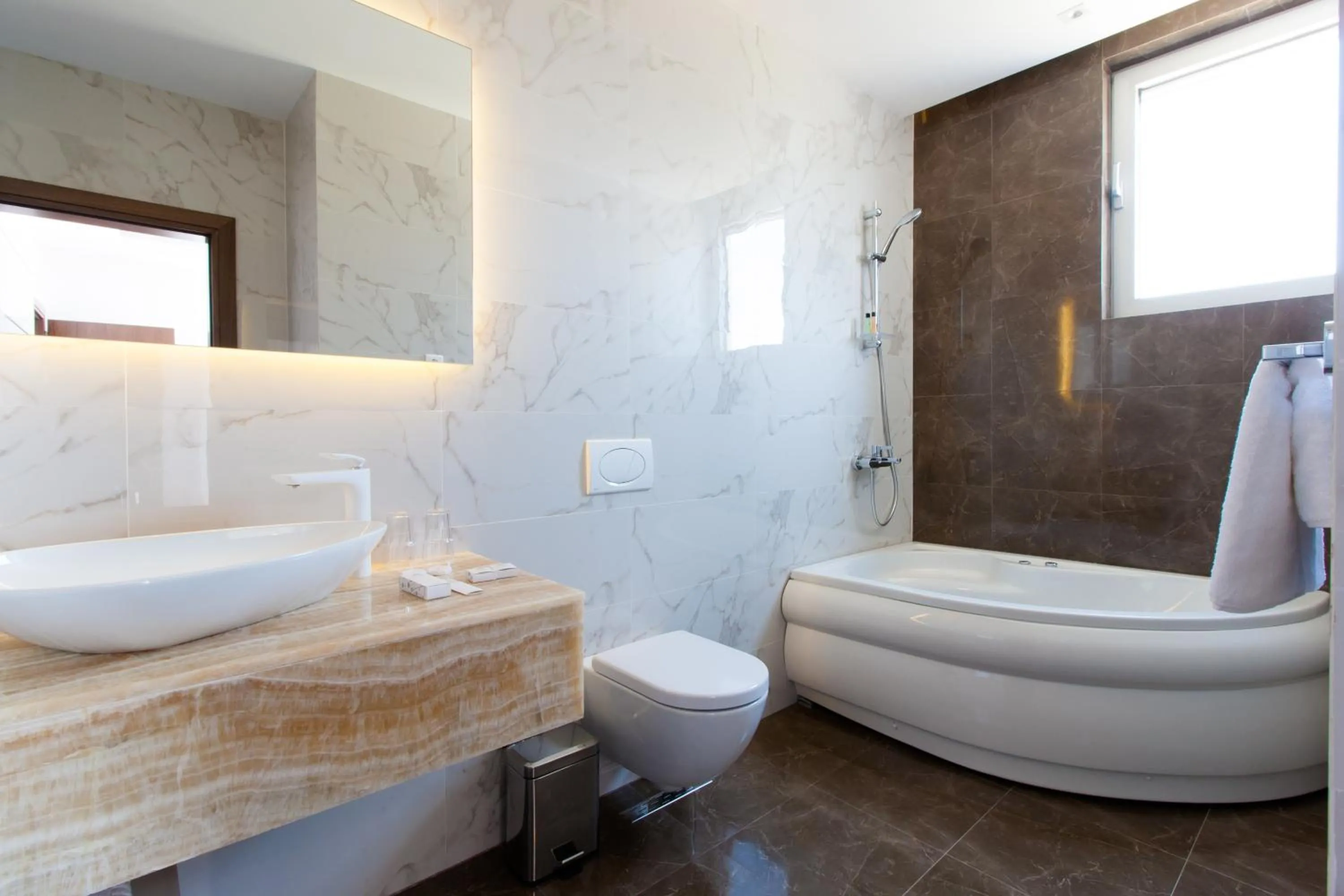 Perla Luxury